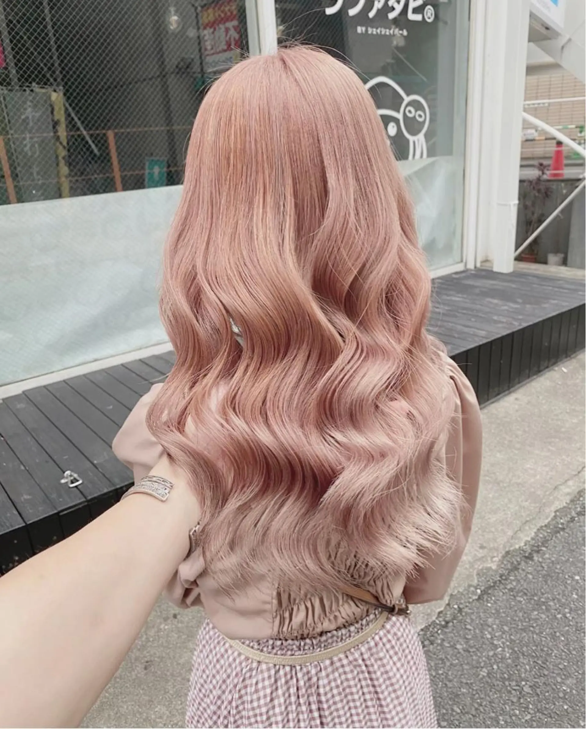 ミディアム カラー ヘアアレンジ ヘアカラー トリートメント ヘアセット 韓国ヘア 🦋KIRA🦋のヘアスタイル