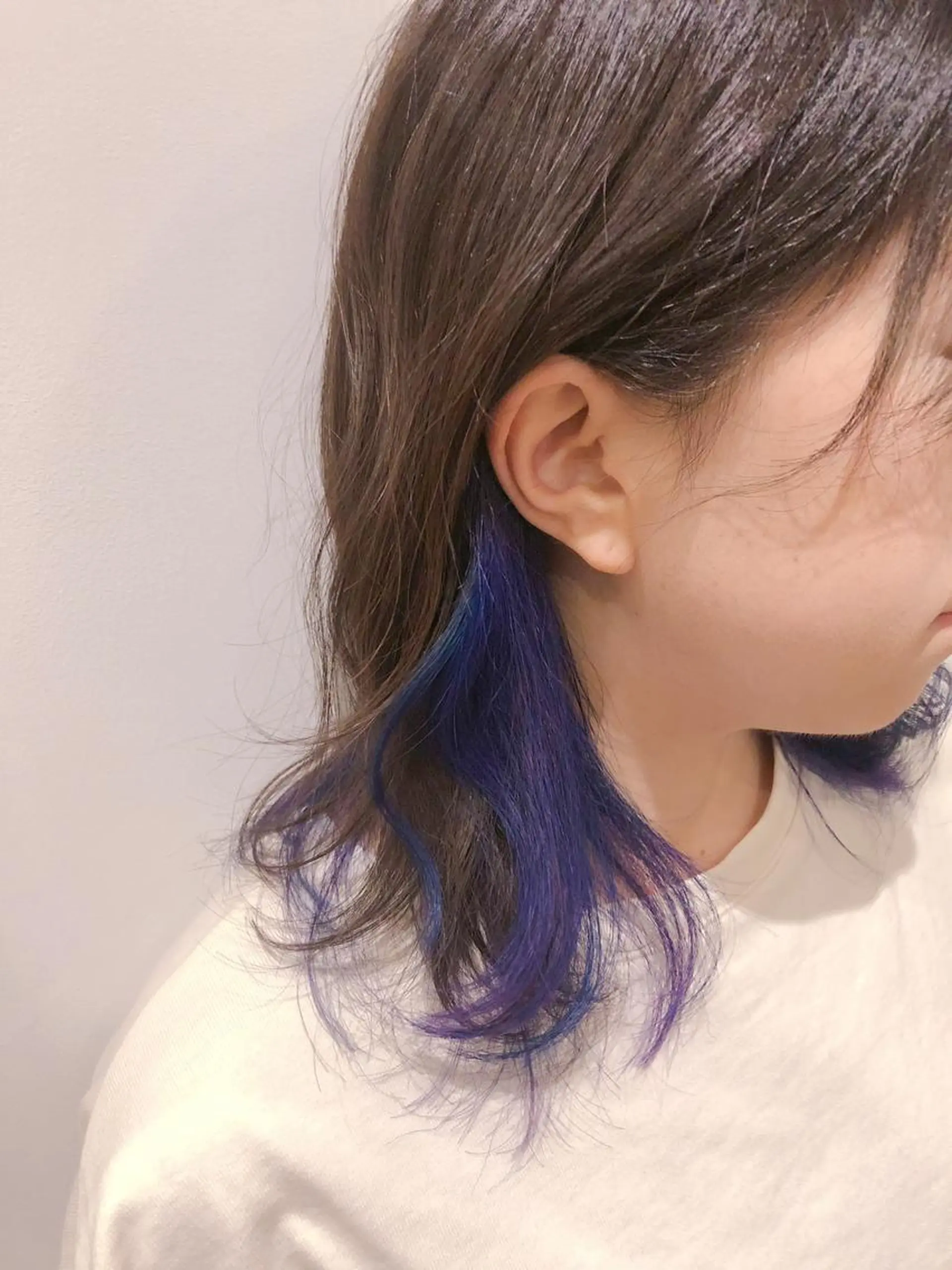 ミディアム カット ヘアカラー トリートメント デザインカラー/ ブリーチ/稲若健太郎のヘアスタイル