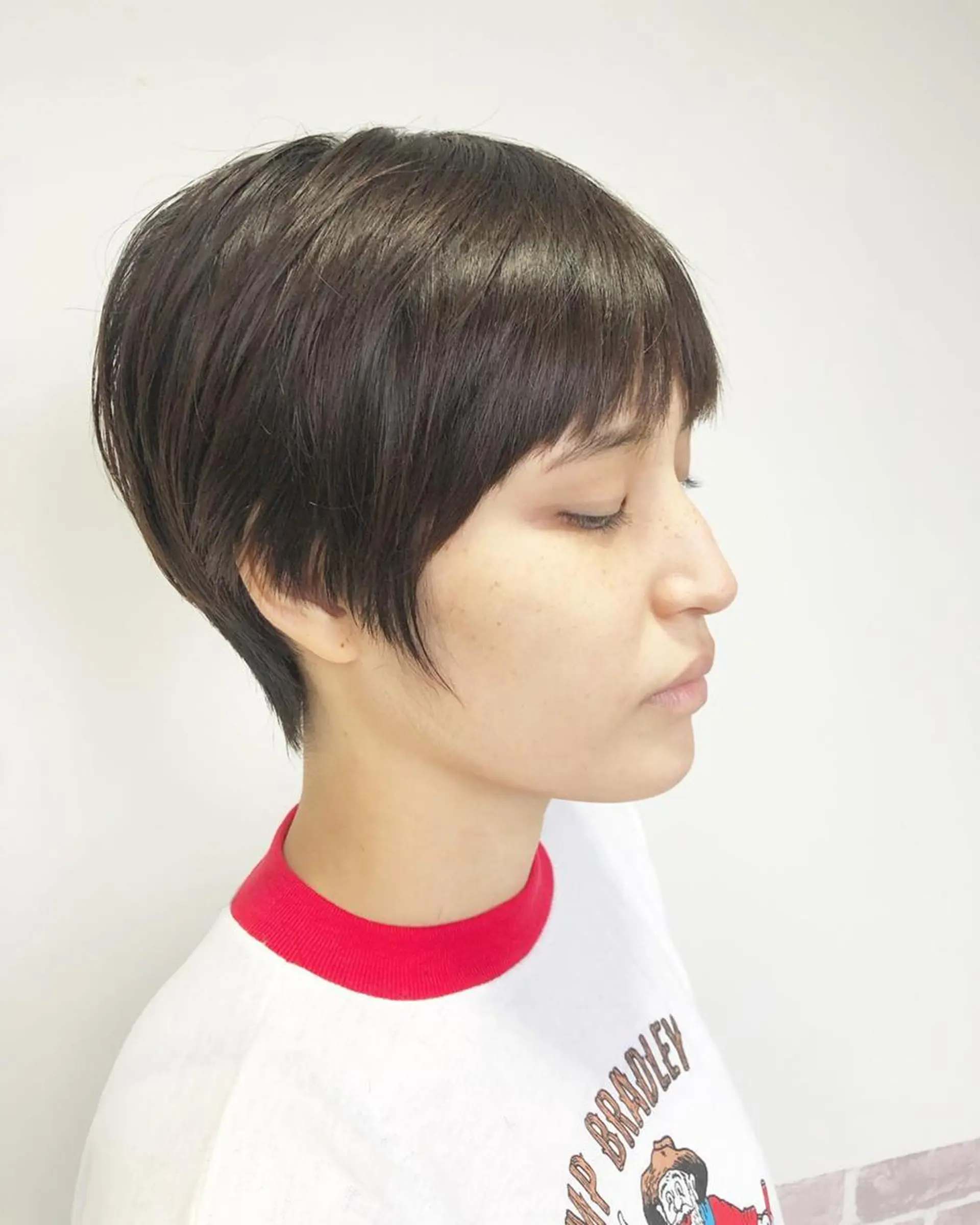 ショート カラー くびれヘア ショートヘア favorite b Charmeのヘアスタイル