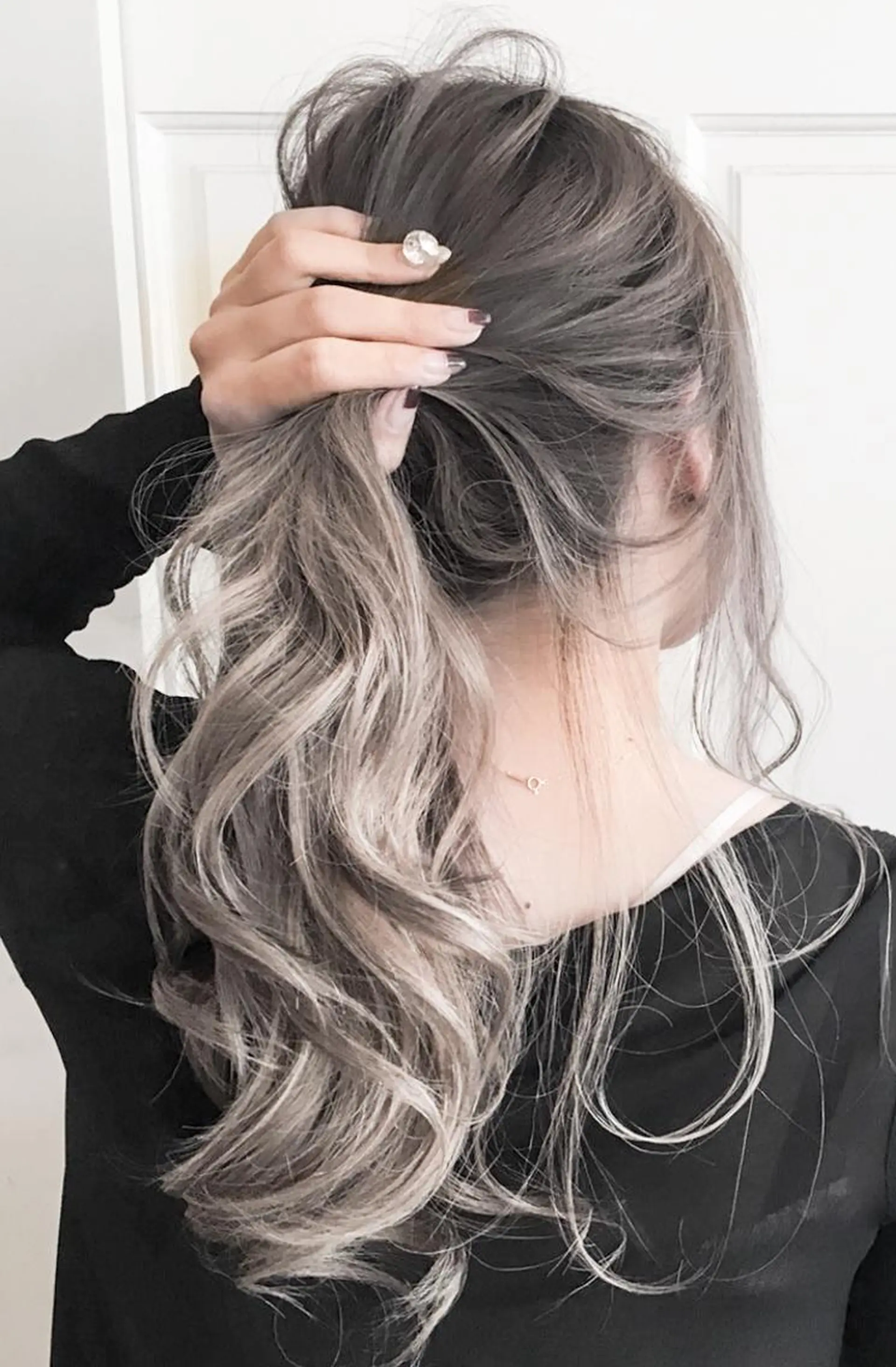 ロング カラー バレイヤージュ ブリーチ ケアブリーチ グレージュ レイヤーカット ヘアカラー トリートメント Arumeria ❄️富澤翼❄️のヘアスタイル