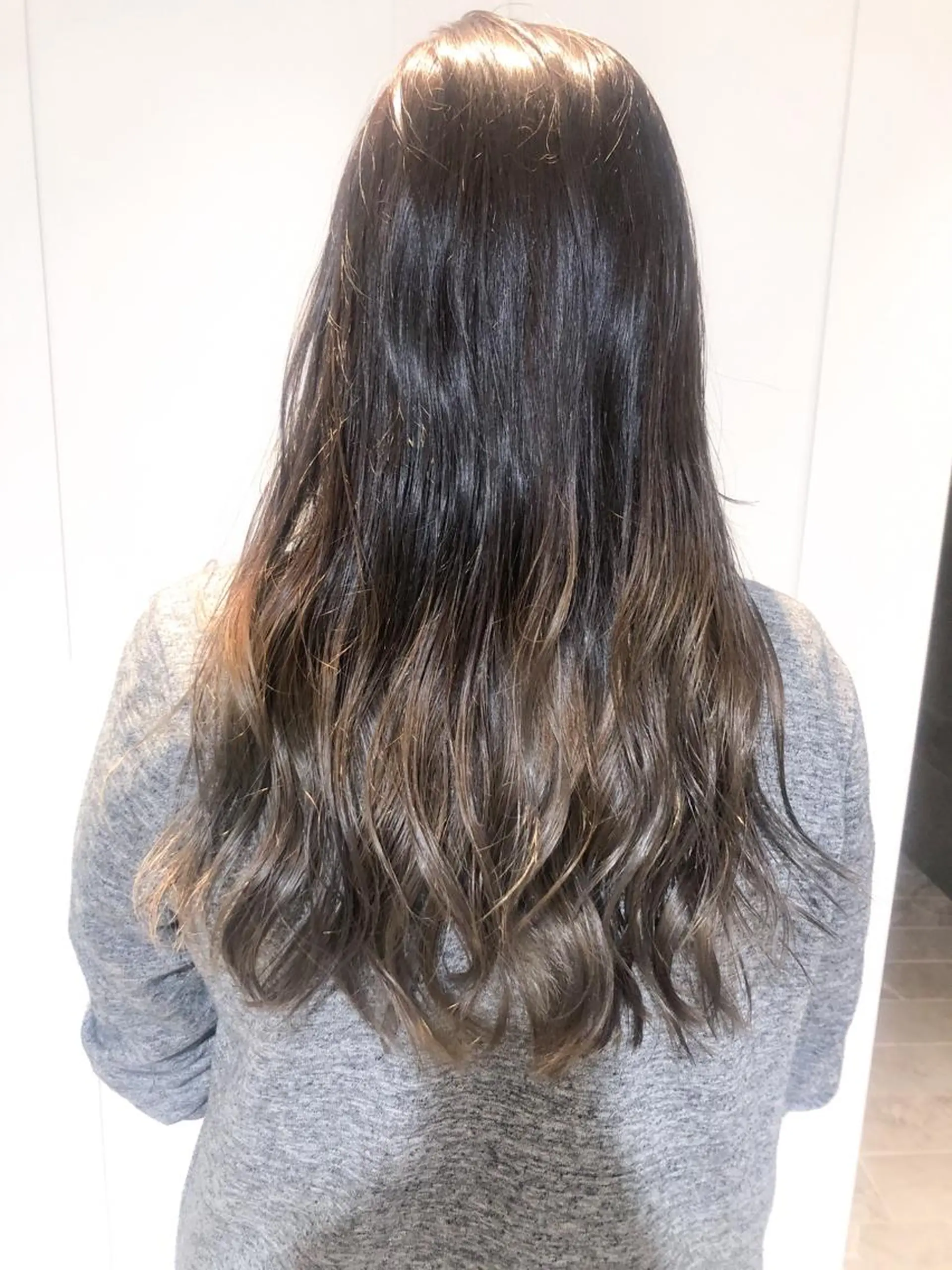 ロング カラー カット ヘアカラー 🌟透明感カラー🤍 🩵🌟金子直美🧸のヘアスタイル