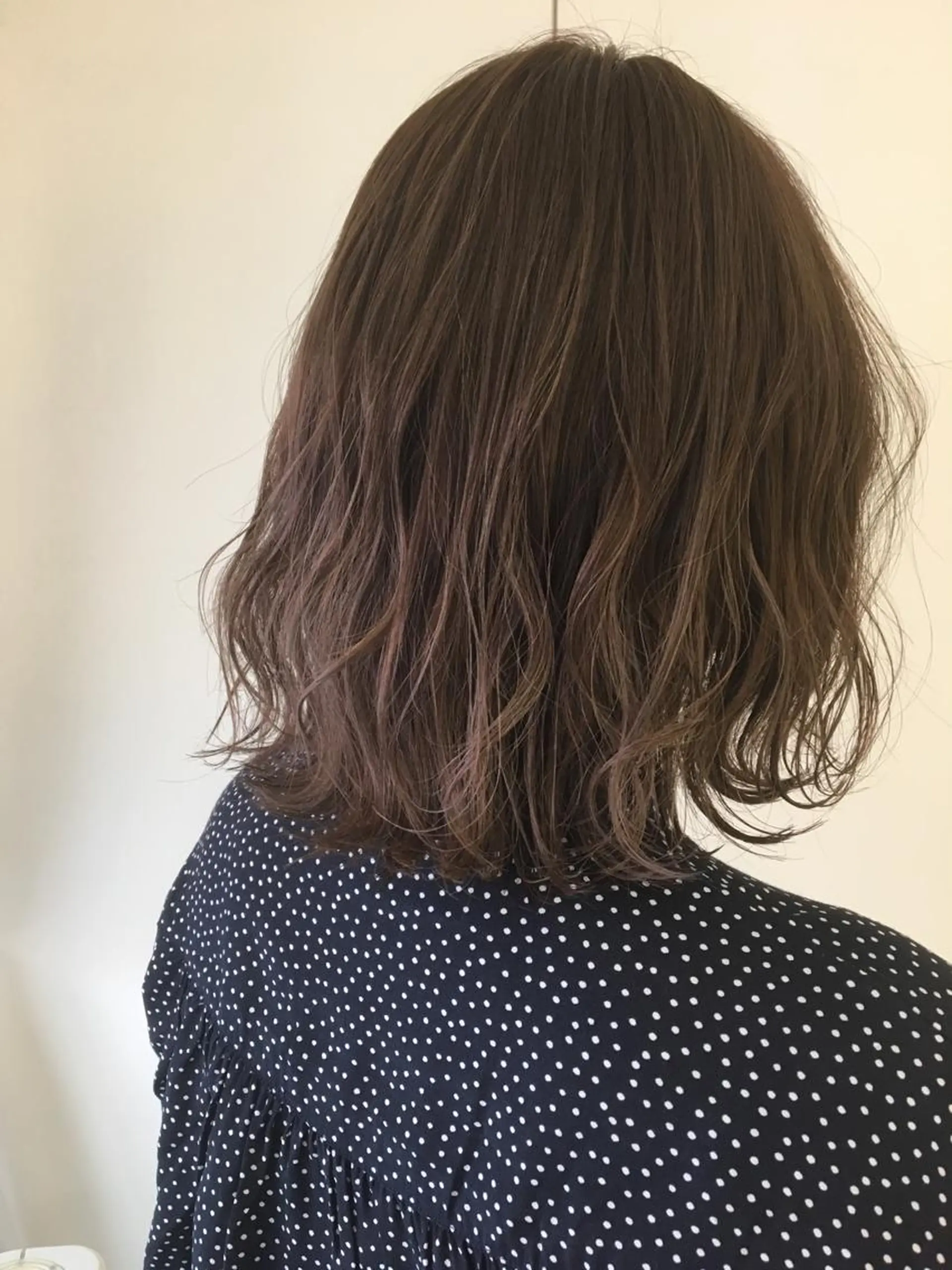 ミディアム カラー ベージュカラー ハイライトカラー ハイライト 髪質改善 頭身浴/ 中田のヘアスタイル