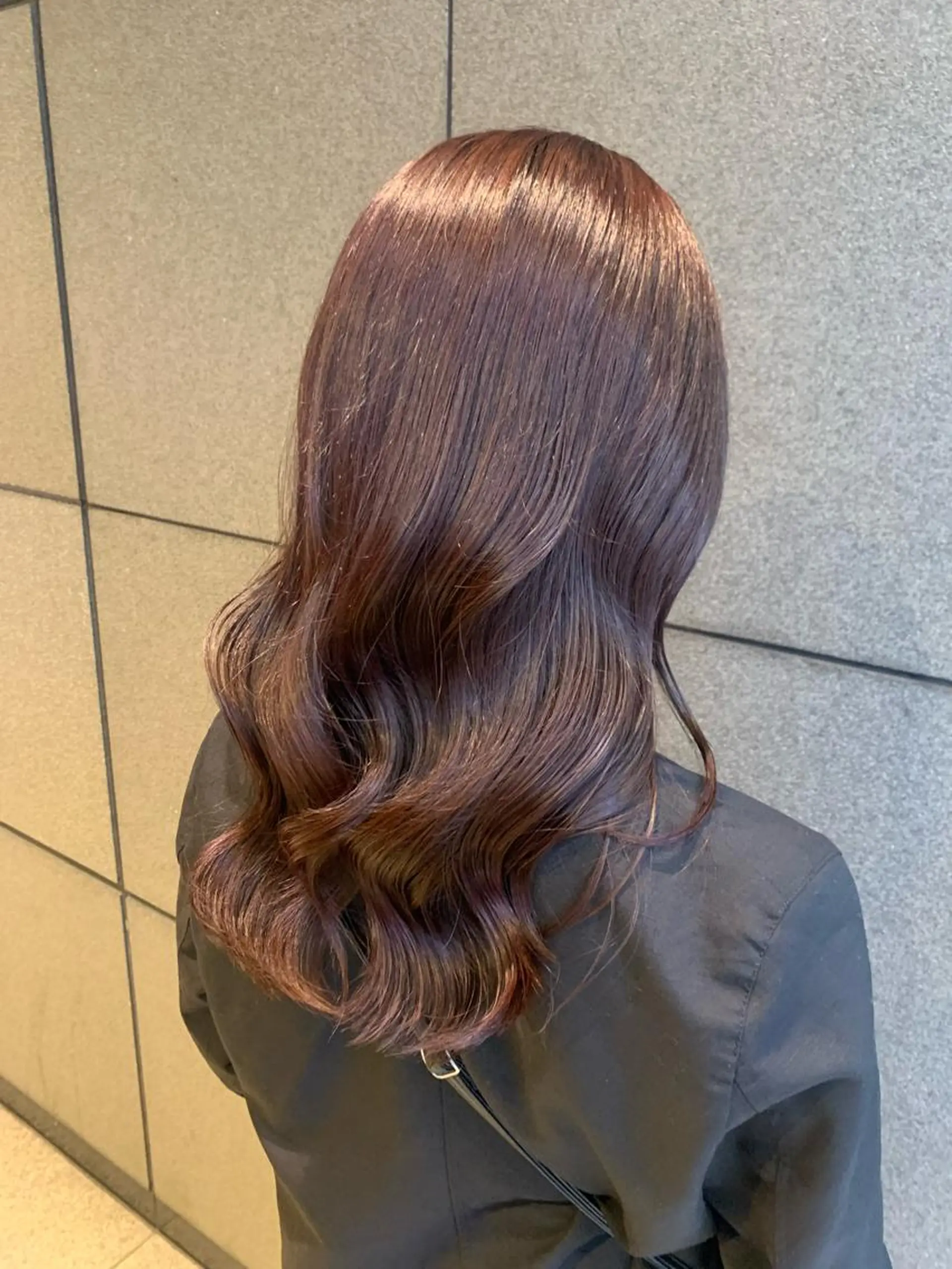 ロング カラー SALOWIN    銀座RAY 2所属・yamashika honokaのヘアスタイル