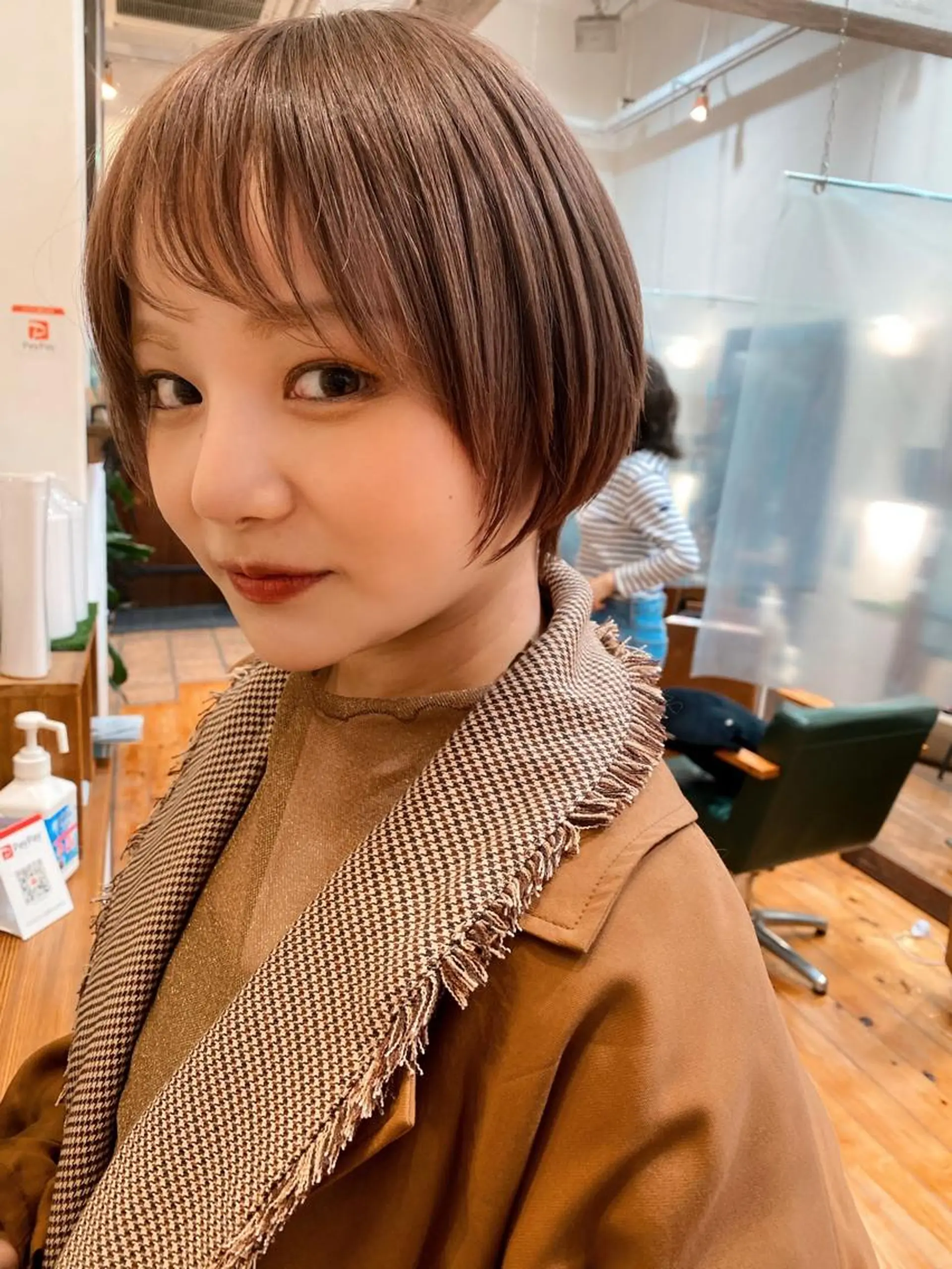 ショート カラー カット特化柏駅 徒歩3分LOUのヘアスタイル