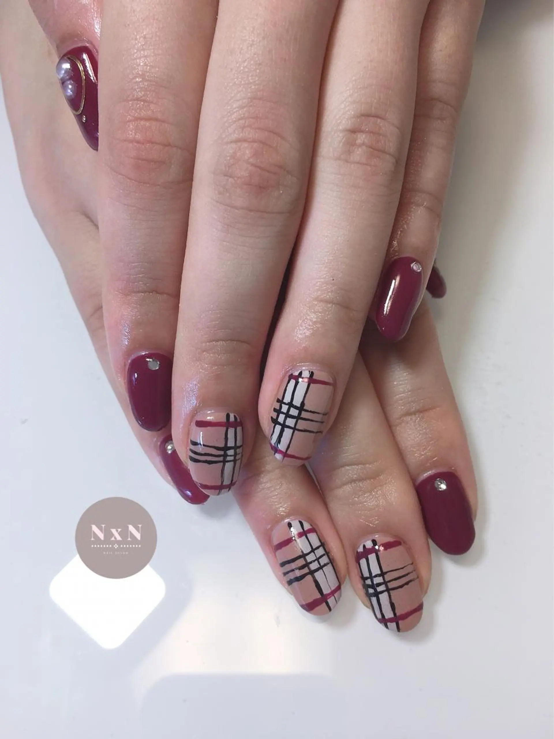 ネイル ジェルネイル ぷっくりネイル nail salon N×Nのネイルデザイン