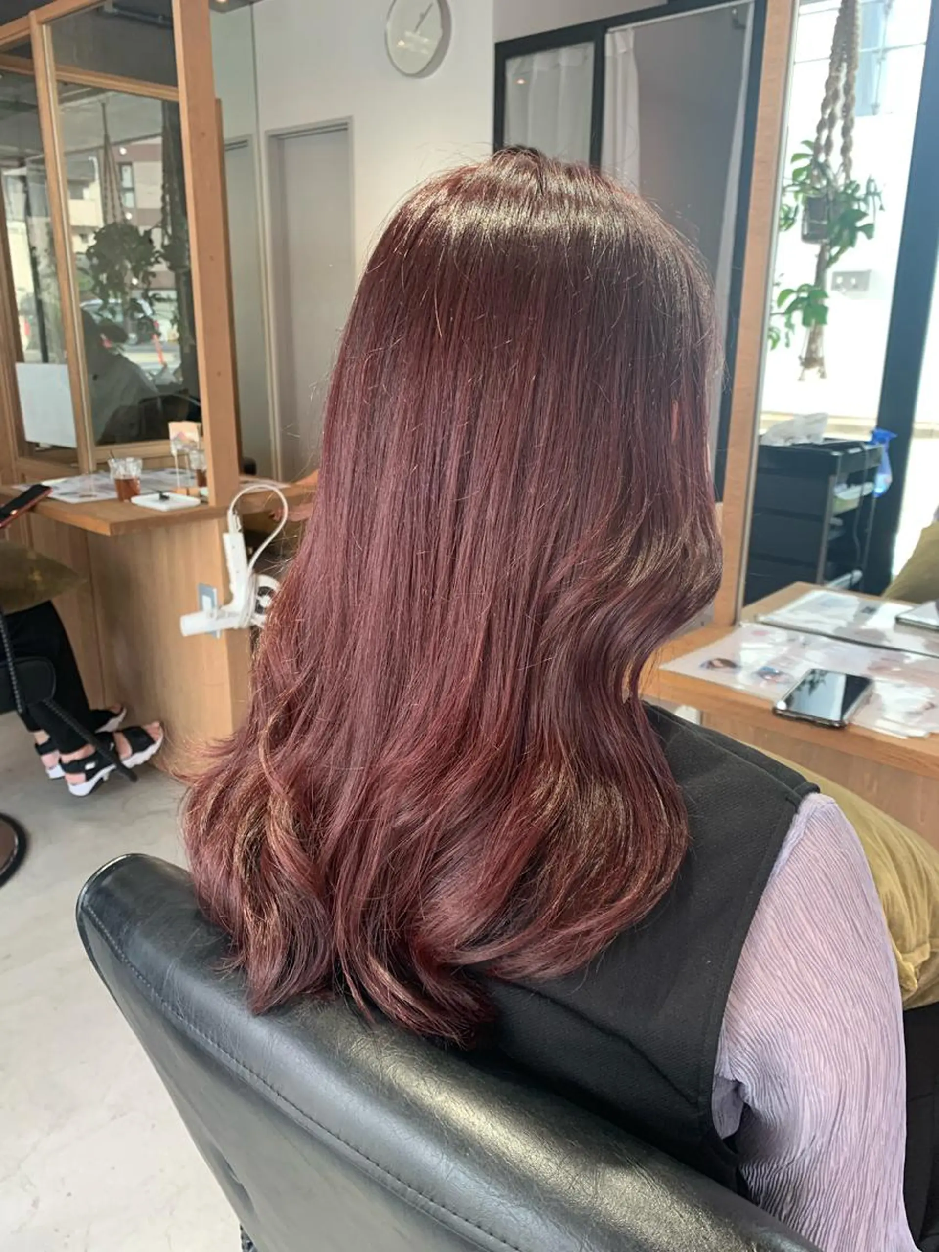 ロング ヘアカラー FERIA 池田 比嘉あゆ美のヘアスタイル