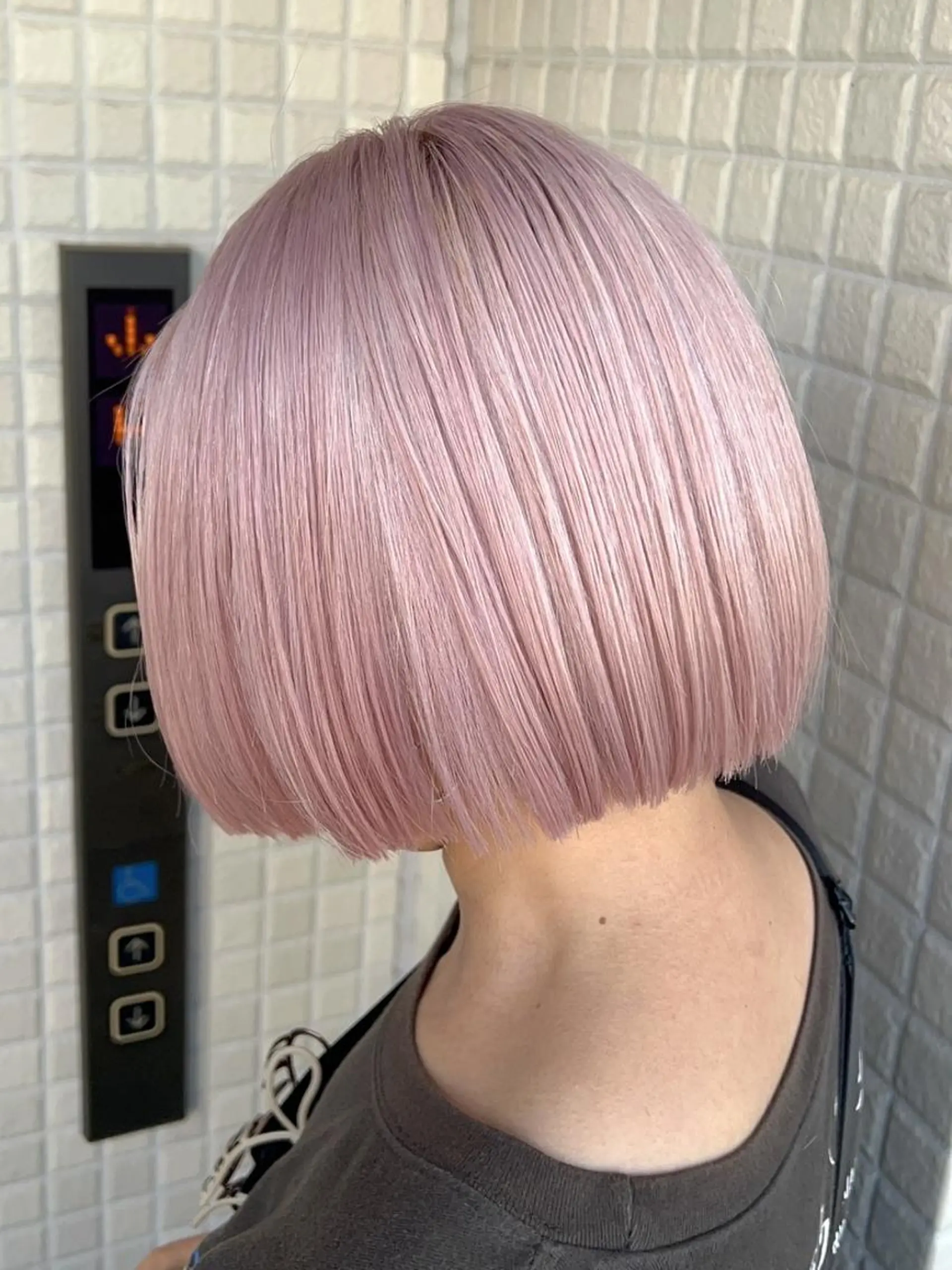 ショート カラー ブリーチ ダブルカラー ✨【公式】 juhl.横浜✨のヘアスタイル