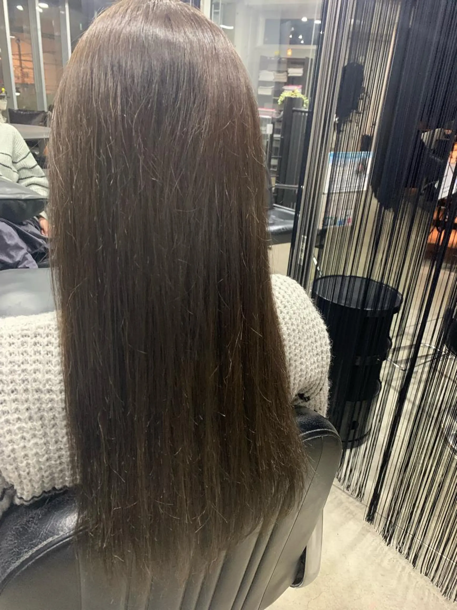 ロング カラー アッシュ ベージュカラー ハイライトカラー ハイライト ヘアカラー 小林 美央のヘアスタイル