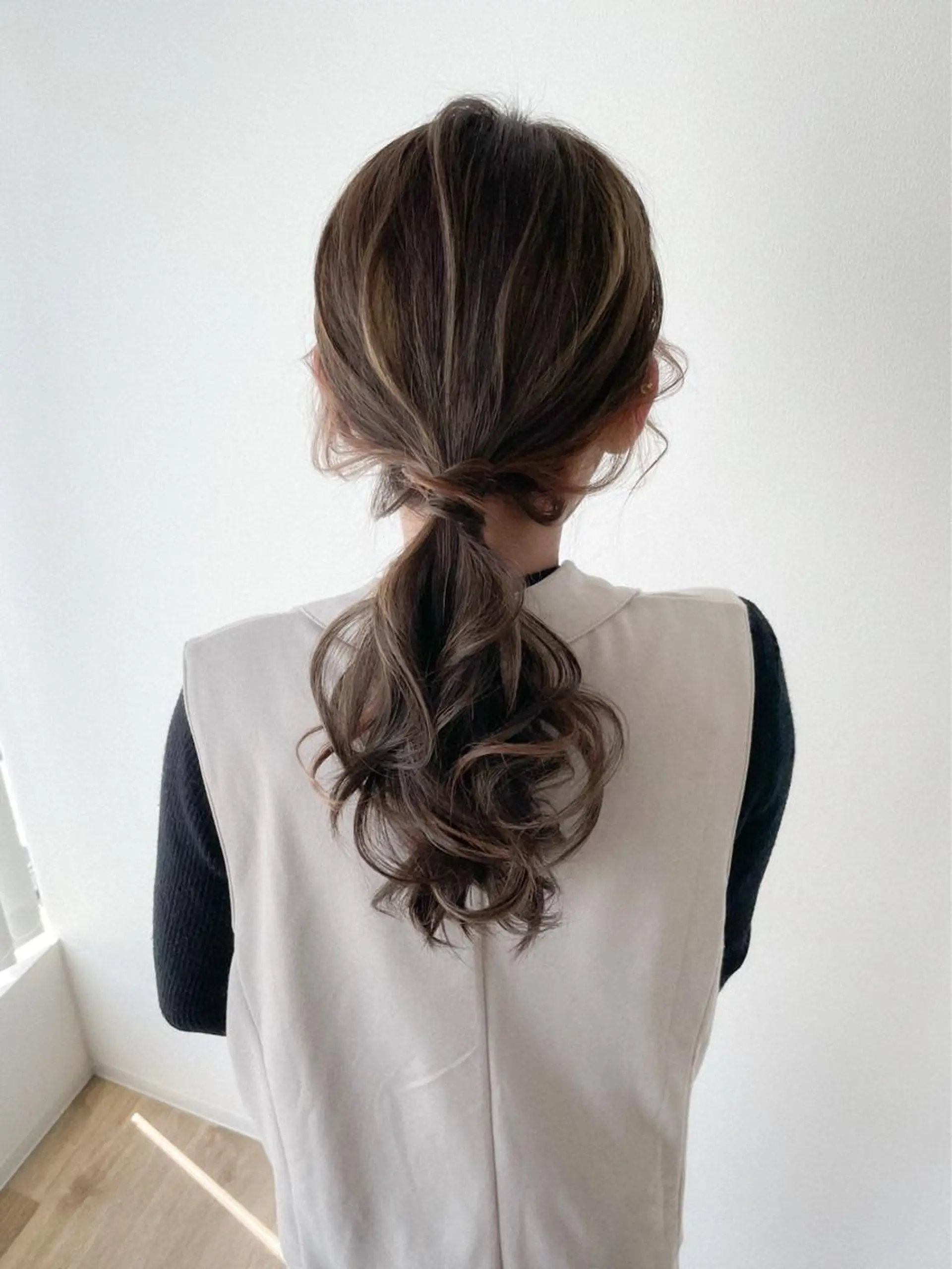 ロング カラー ヘアアレンジ ハイライトカラー インナーカラー ハイライト autre所属・大久保 ひでなりのヘアスタイル