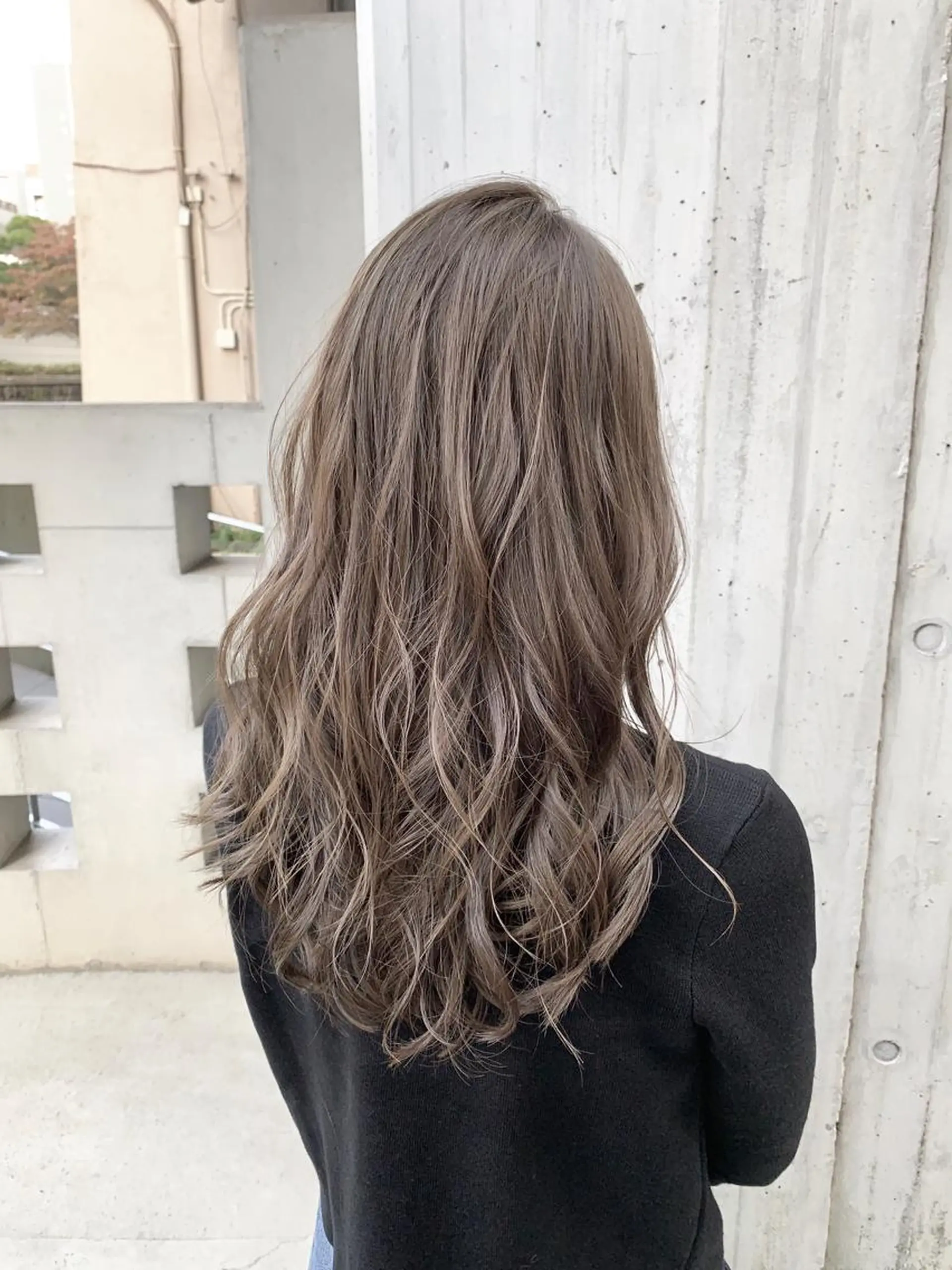 ロング カラー ブリーチ 透明感カラー ブリーチなしカラー Leverage所属・【店長】外国人風 メンズヘア尾上雄輝のヘアスタイル