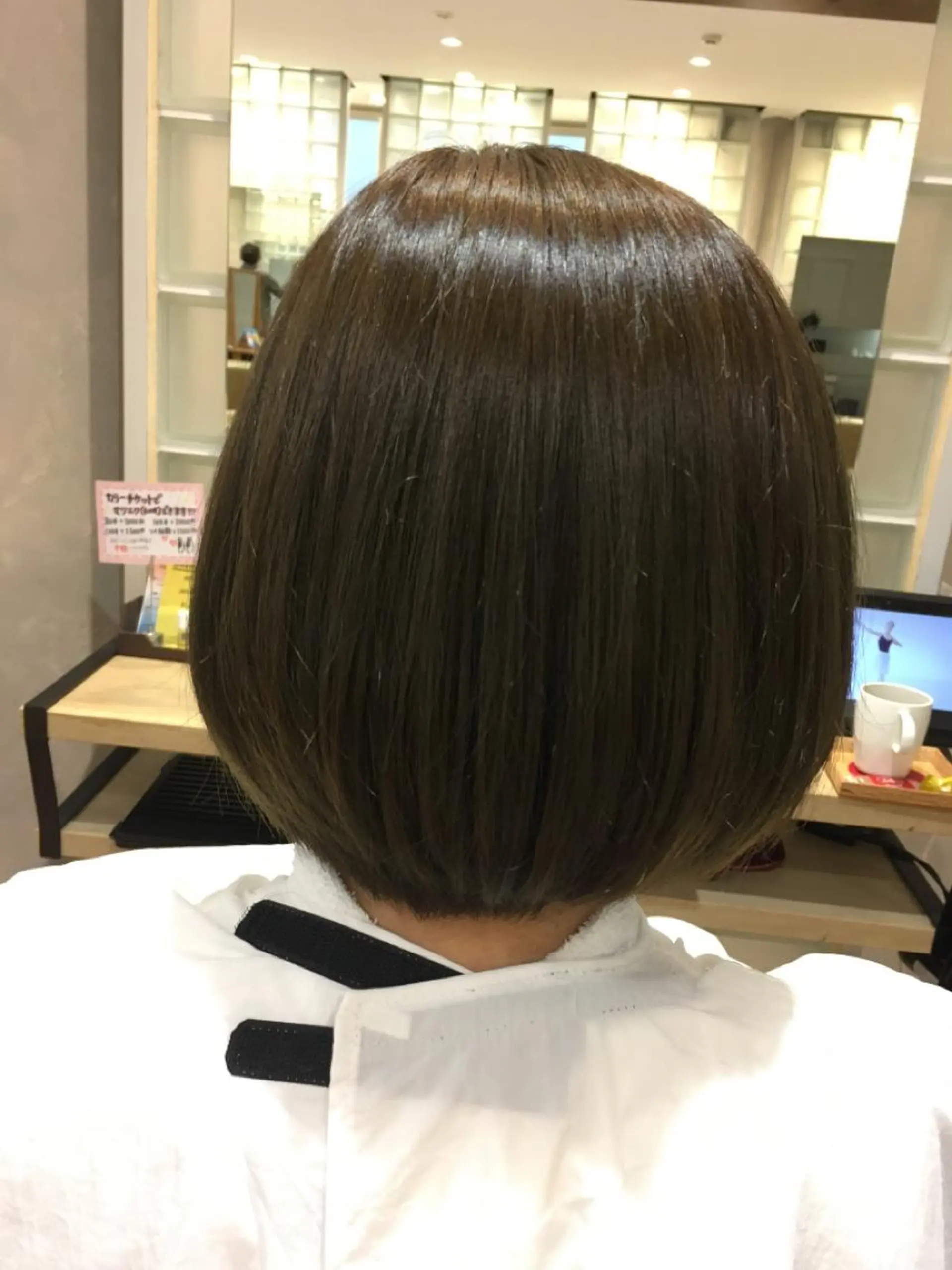 ショート カラー Aimer Hair Design Lewis所属・伊藤 いほみの眉毛・アイブロウイメージ