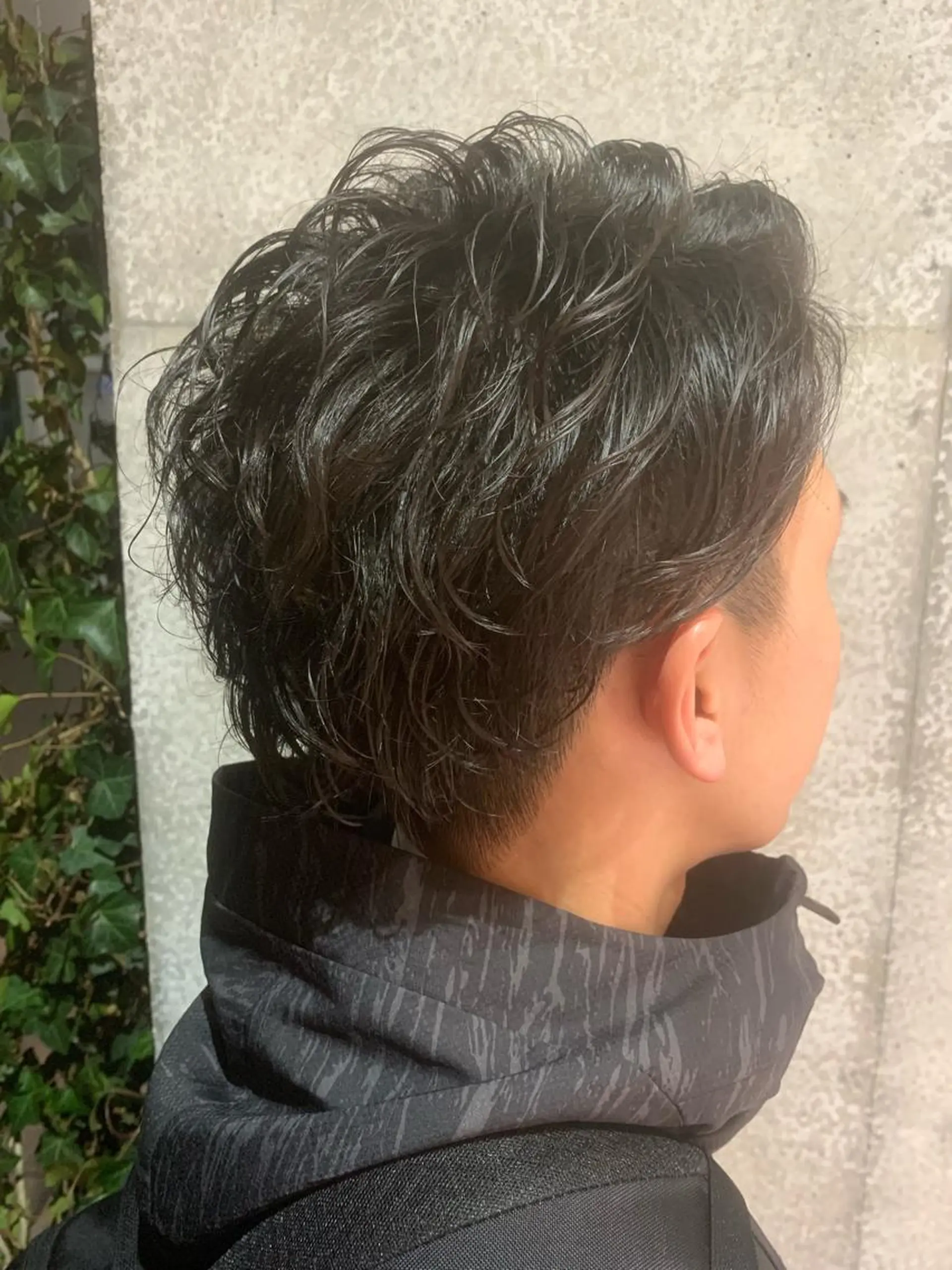 ショート パーマ メンズ メンズパーマフェード シモジタカヒロのヘアスタイル