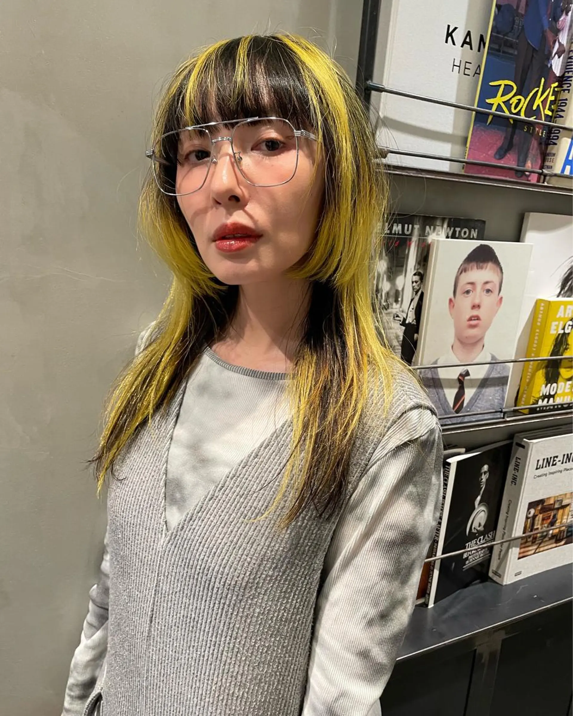セミロング カラー カット ヘアカラー トリートメント 優 作のヘアスタイル