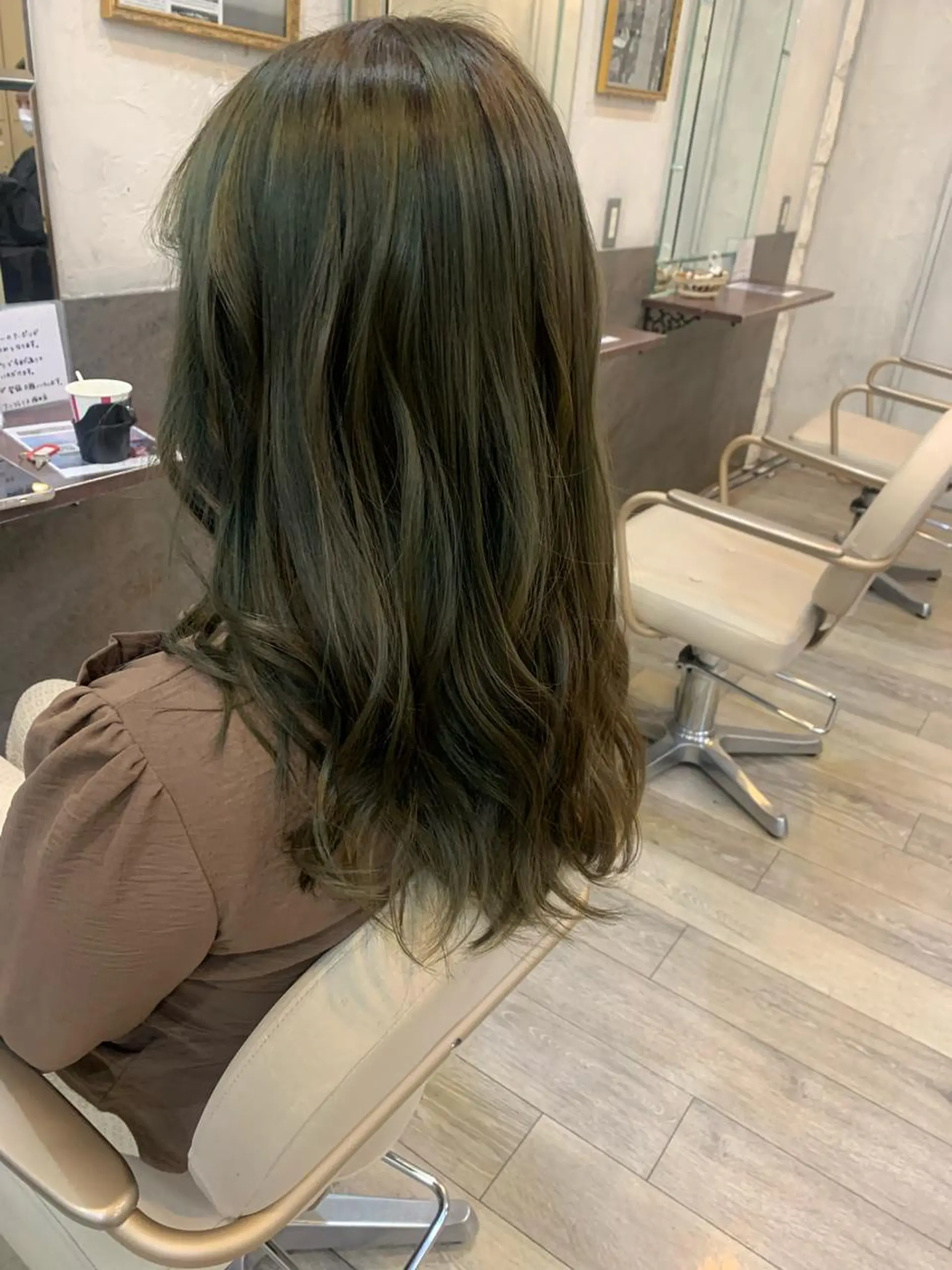 セミロング number天王寺 スタイリストほたるのヘアスタイル
