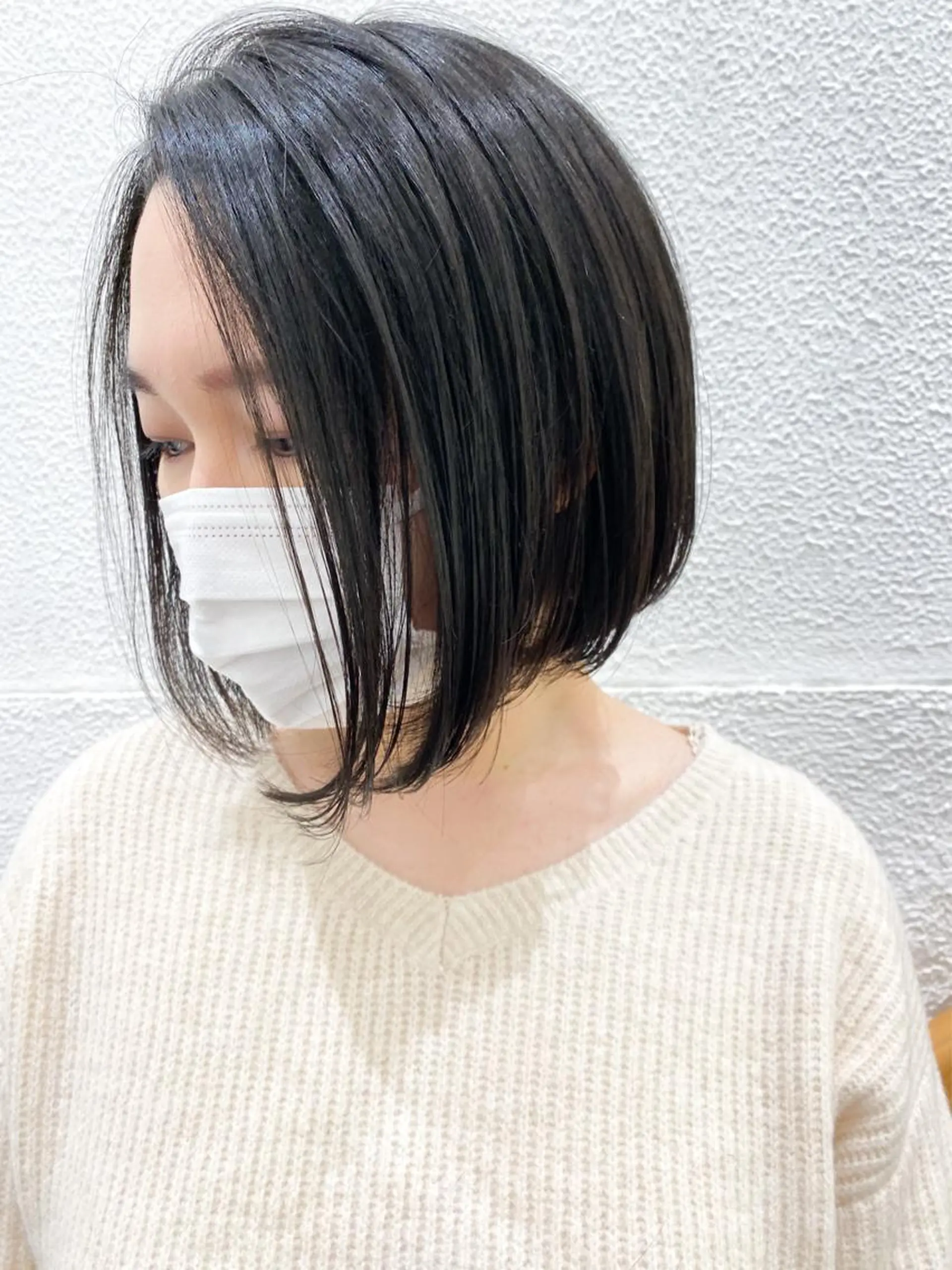ショート 前下がりボブ ボブ ヘアカラー ウエモト　タク ショート/レイヤーのヘアスタイル