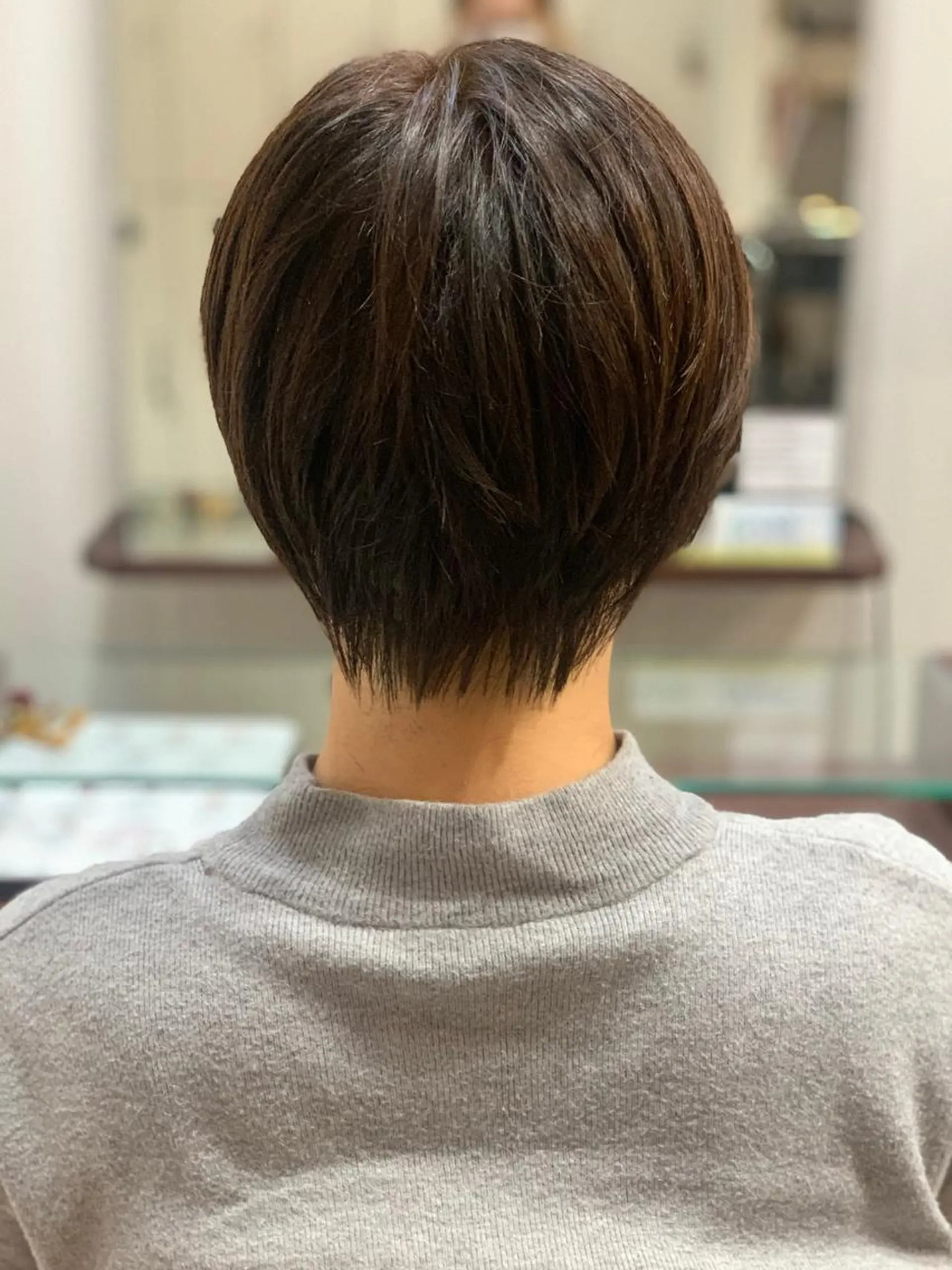 ショート 中川 湖稀のヘアスタイル