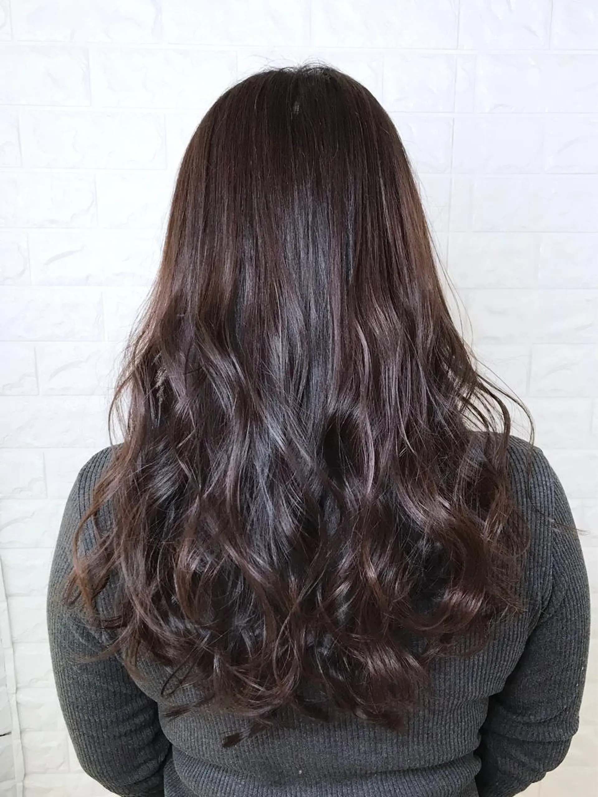 ロング カラー ブリーチ ブラウンカラー イルミナカラー マロンブラウン ブリーチなしカラー エイジングケア特化 美容師✂️山崎竜二のヘアスタイル