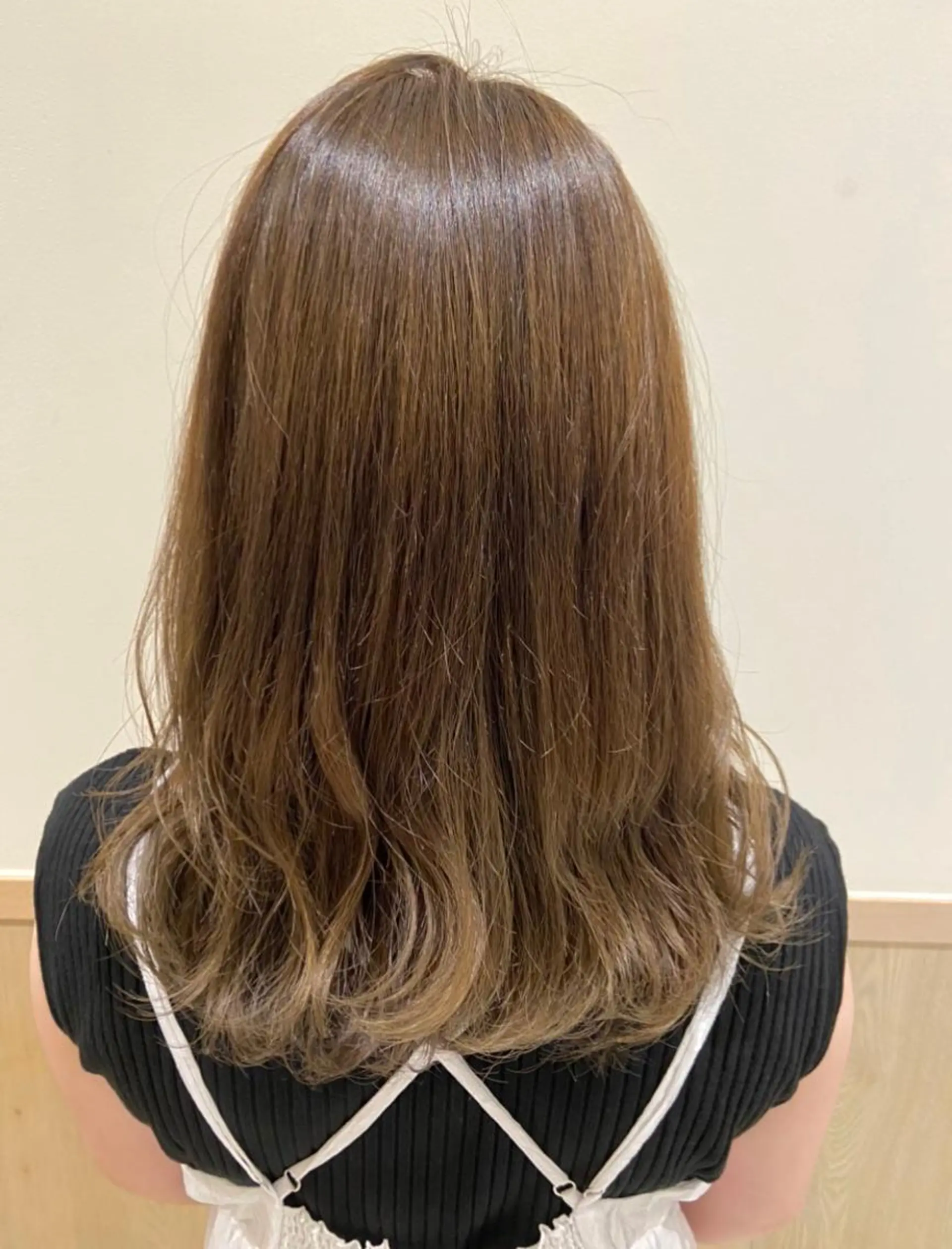 カラー ベージュカラー ヘアカラー 岩田大幹/艶カラー /髪質改善のヘアスタイル