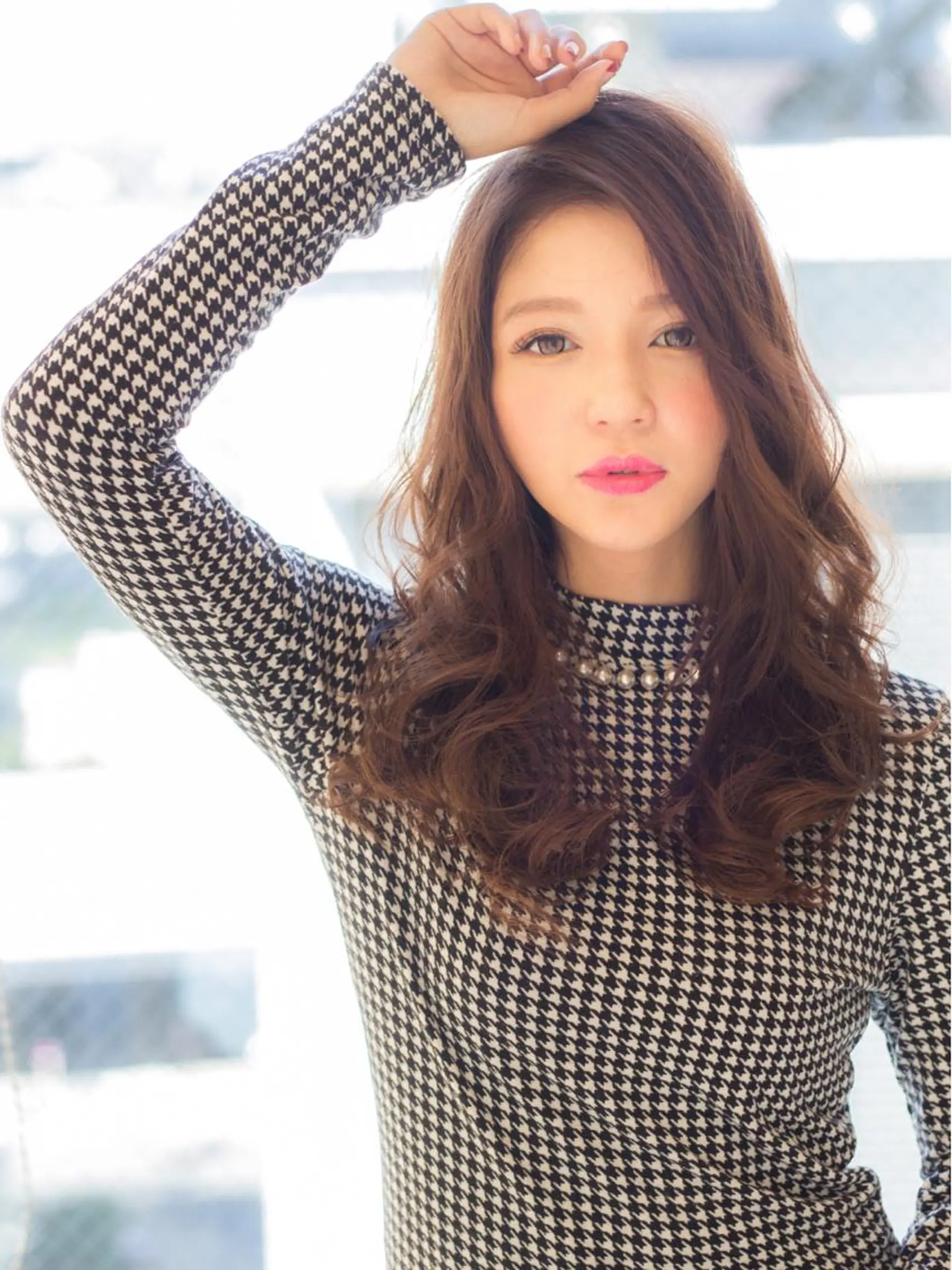 ロング アッシュ 外国人風カラー ハイライト カット ヘアカラー パーマ トリートメント Toiro 中目黒のヘアスタイル