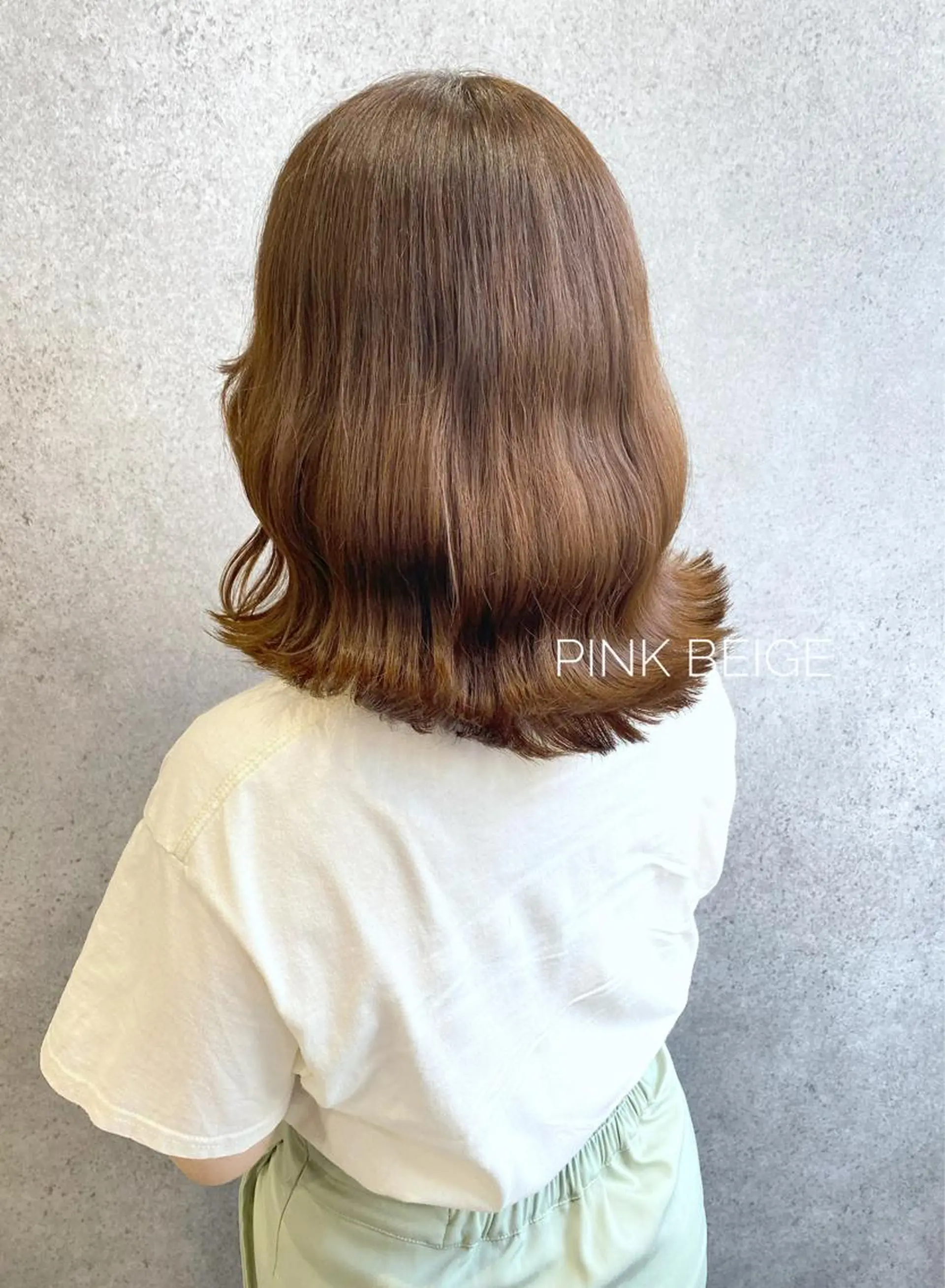 セミロング カラー clomus所属・YUKA艶髪 🌸寛ぎ部屋のヘアスタイル