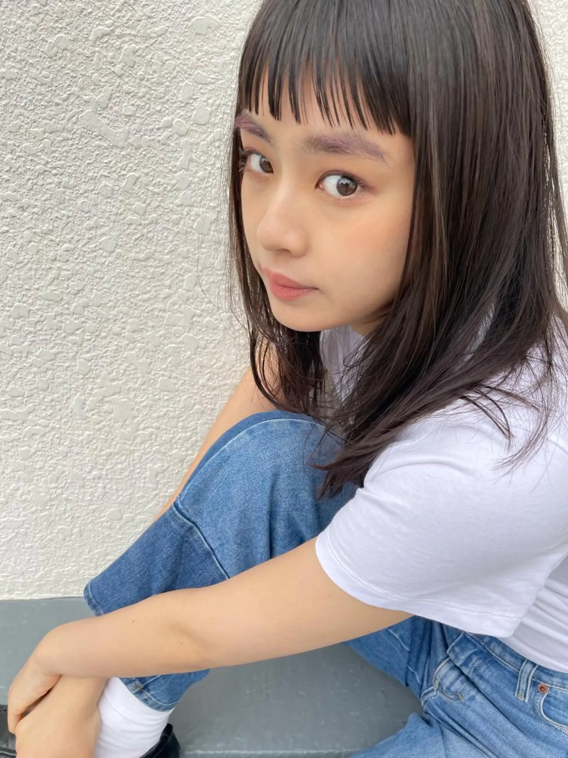 セミロング 透明感カラー🌿 CARICIA三浦のヘアスタイル