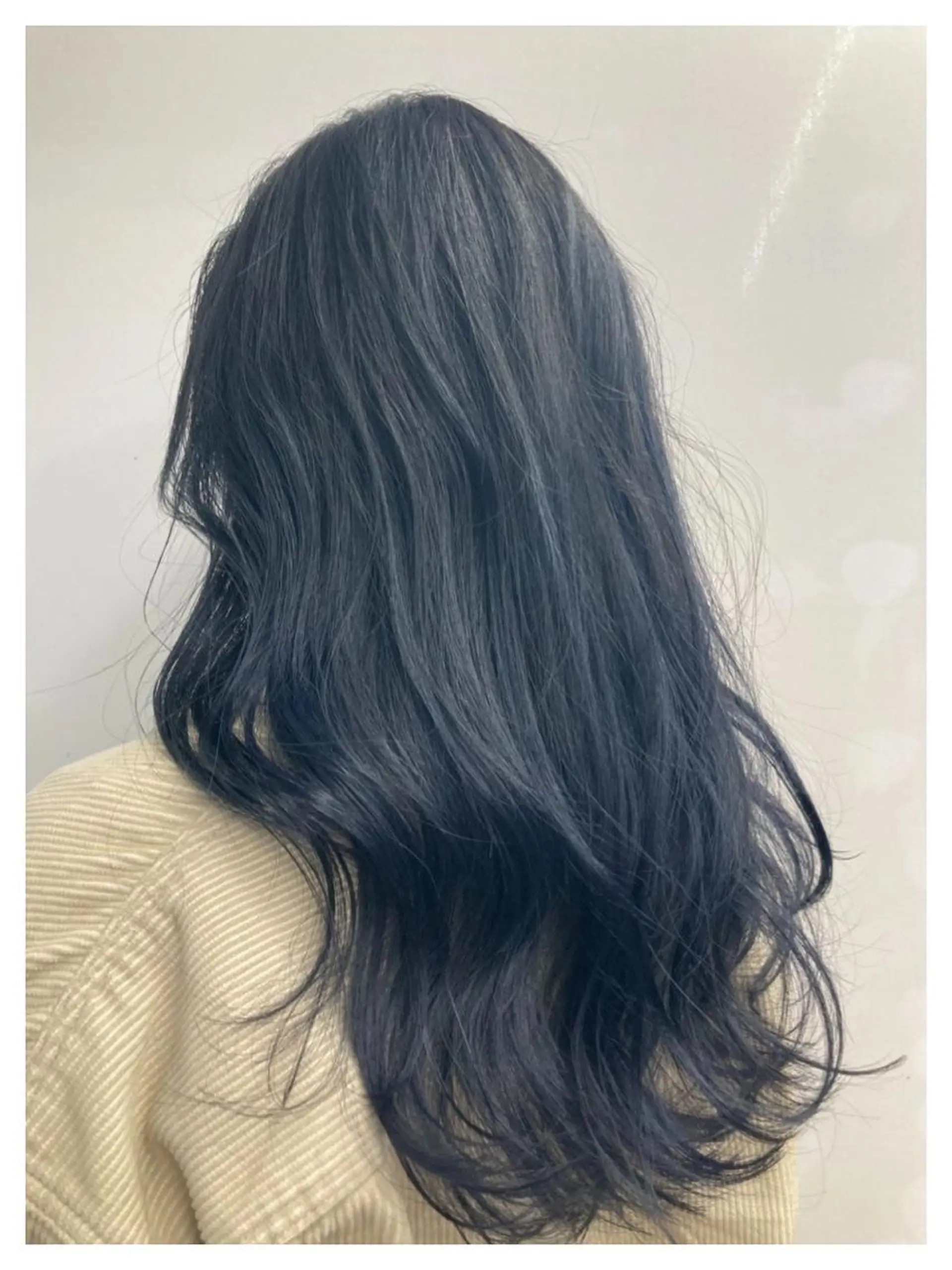 ロング カラー ブルーカラー ブリーチ&似合せボブ 田中寛十のヘアスタイル