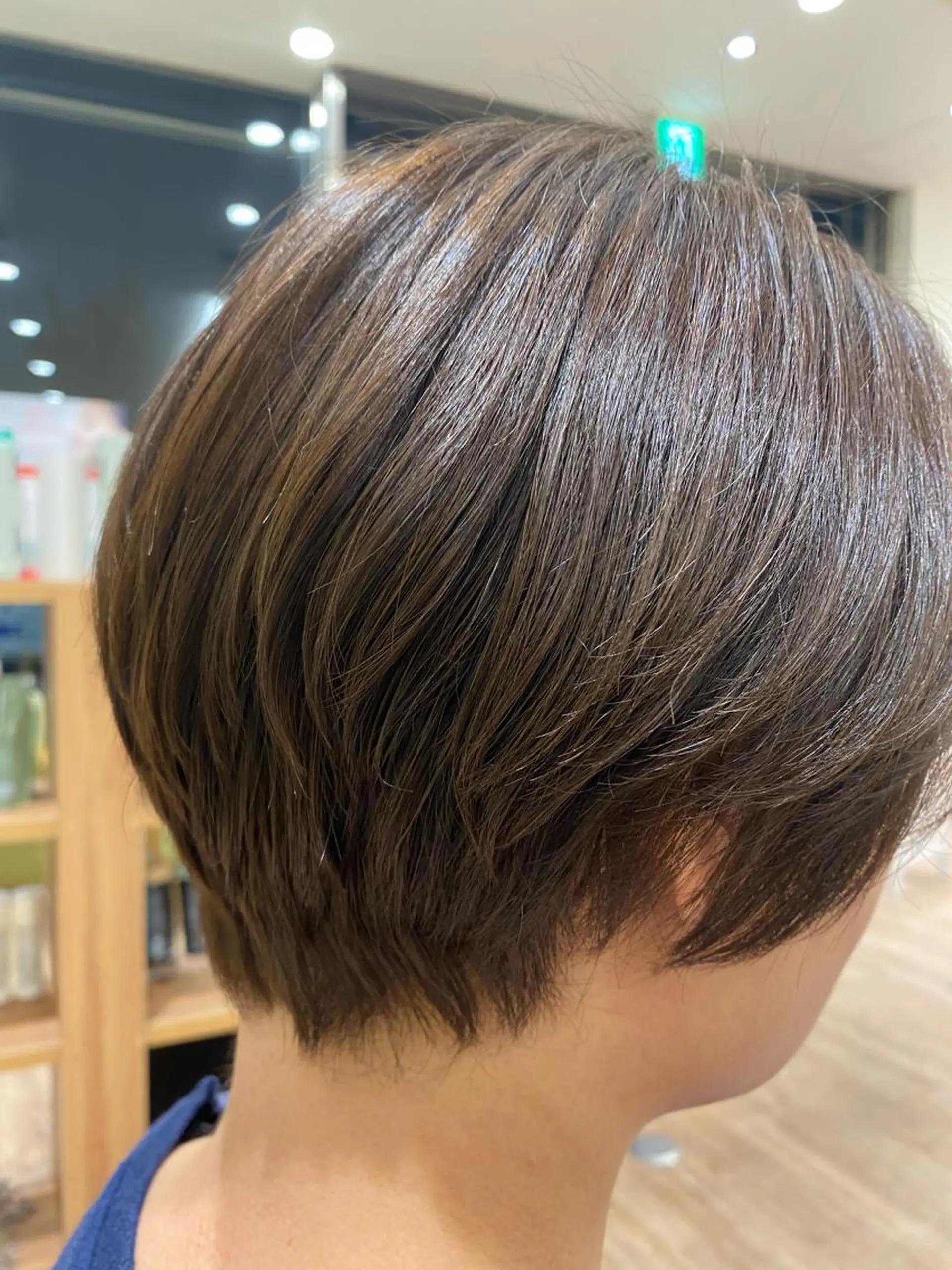 ショート カット 金山 友香🕊のヘアスタイル