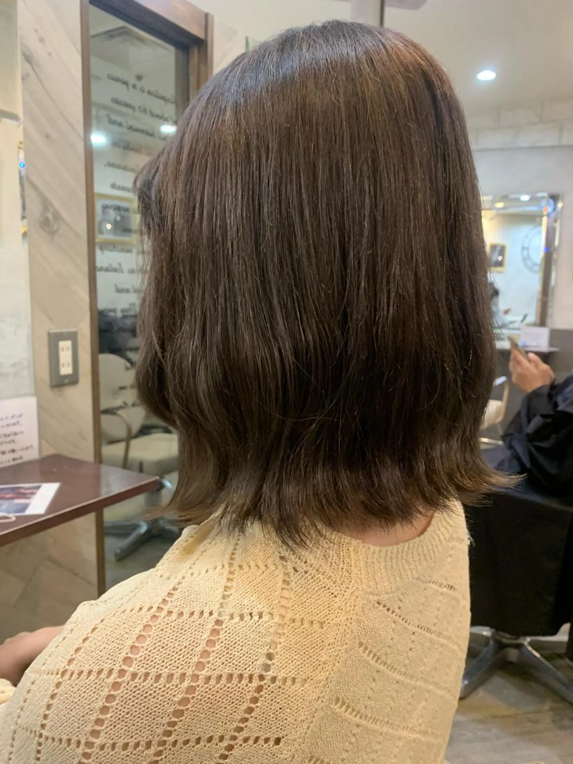 ミディアム number天王寺 スタイリストほたるのヘアスタイル