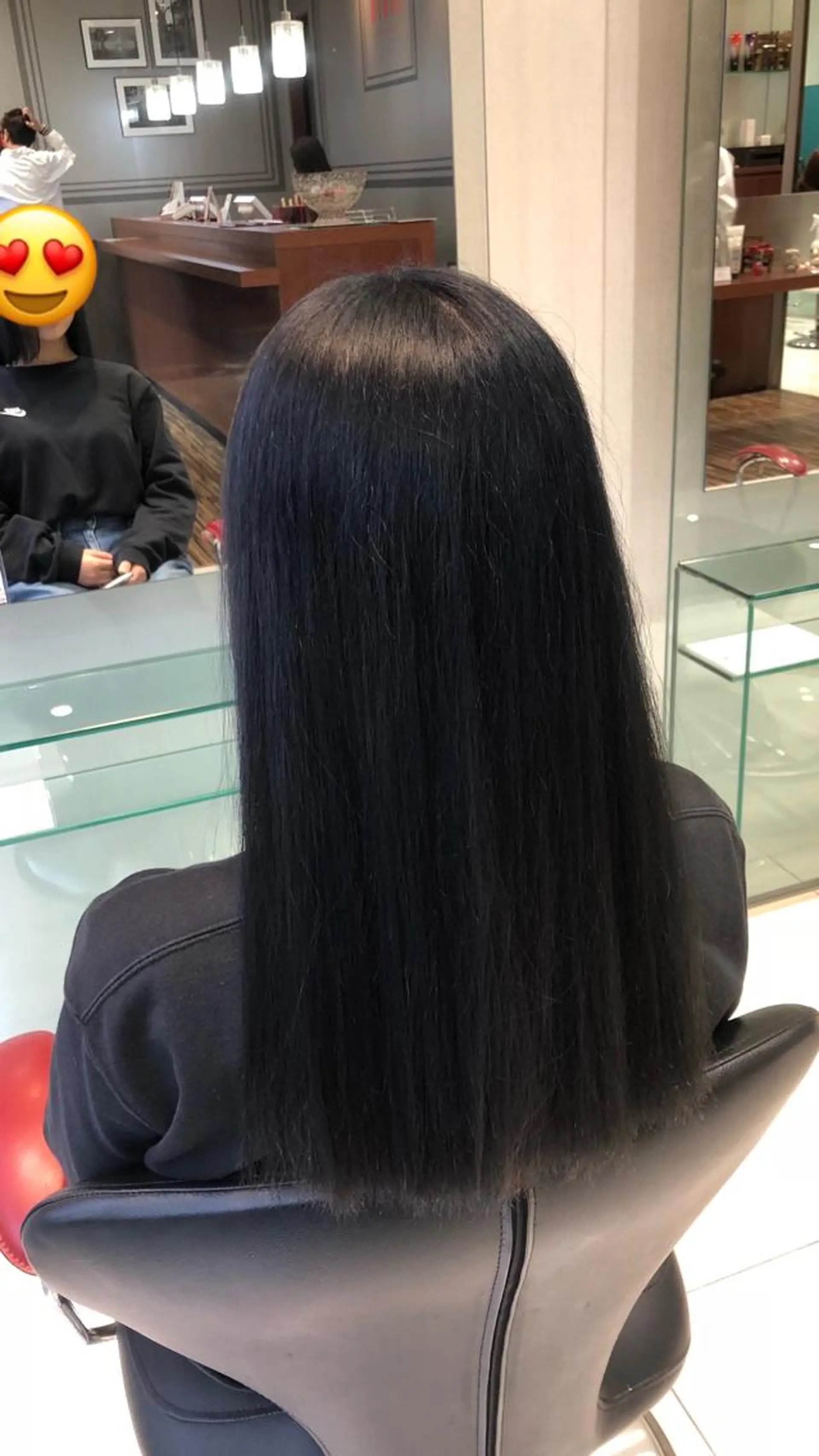ロング カラー ブルーカラー ブルージュ 透明感カラー ムトウセイマ/艶髪 /艶ケアWブリーチのヘアスタイル