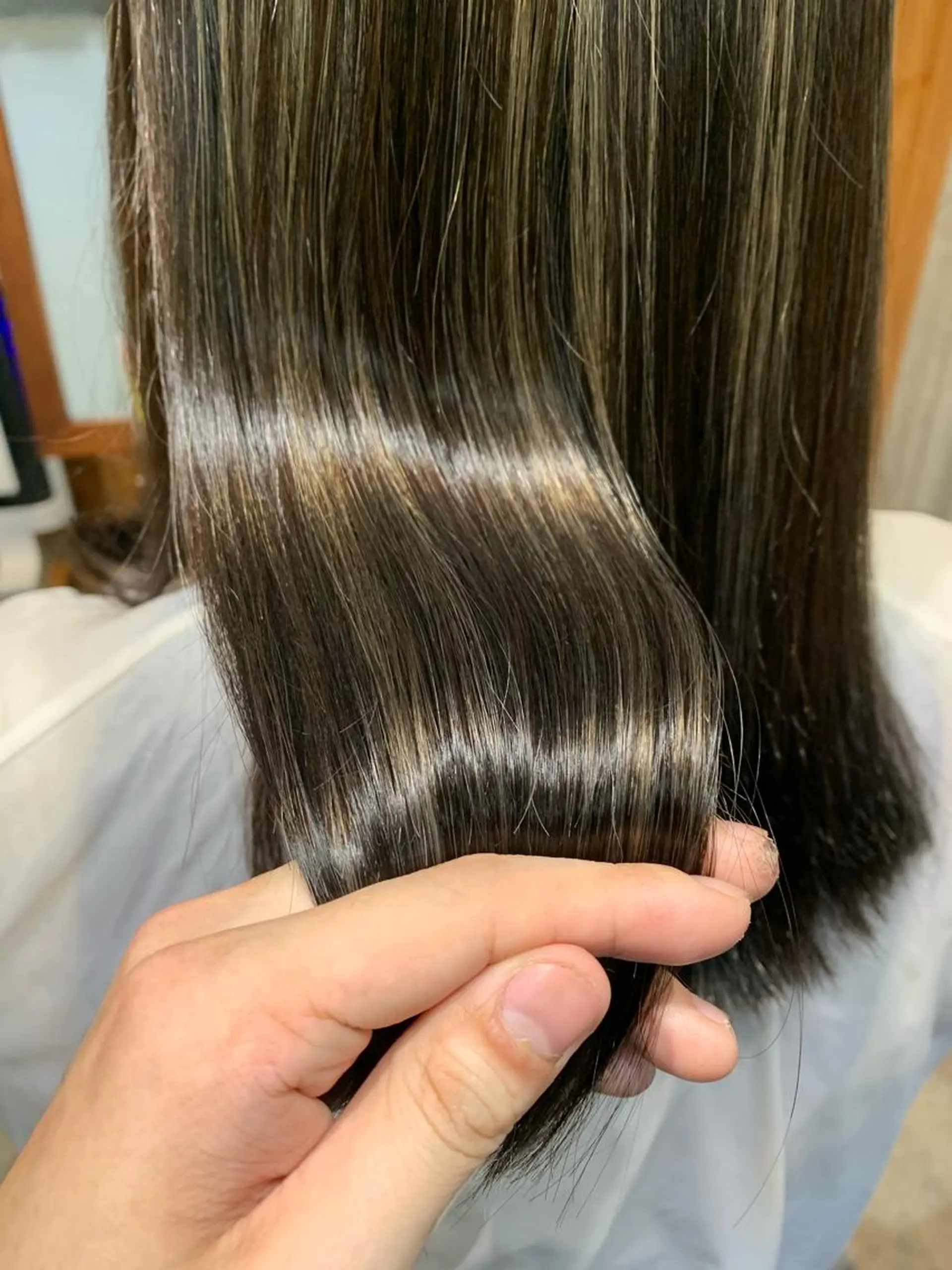 セミロング カラー バレイヤージュ デザインカラー イヤリングカラー グレージュ ハイライトカラー ヘアカラー トリートメント ひばりヶ丘美容室 ✂︎藤原珠輝✂︎のヘアスタイル