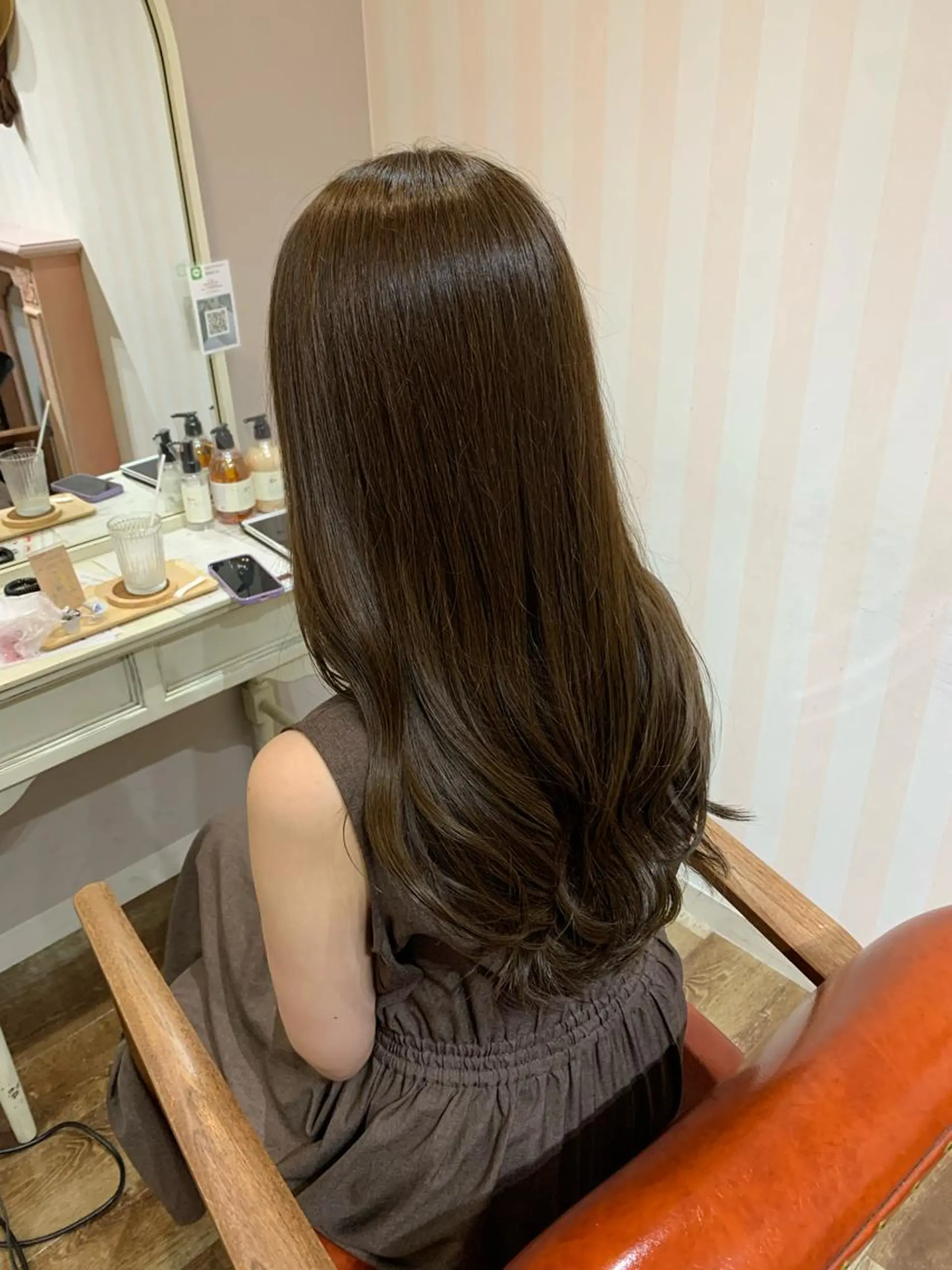 ロング カラー ブリーチ ブリーチなしカラー ヘアカラー トリートメント 田中 優衣のヘアスタイル