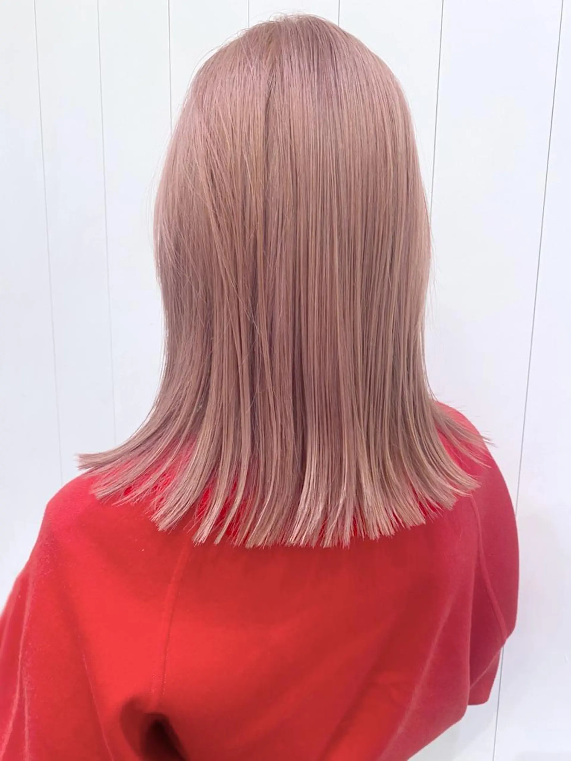 ミディアム カラー パーマ ヘアアレンジ ベージュカラー ピンクカラー ピンクベージュ ITbyALBUM 中野店のヘアスタイル