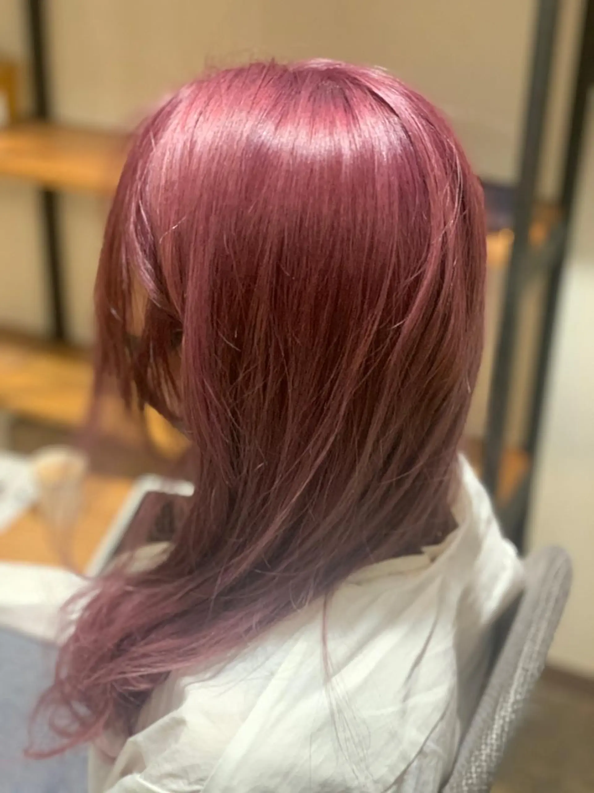 ロング カラー ブリーチ ケアブリーチ イルミナカラー レッドカラー ハイライト✨髪質改善 TAKAさんです😊のヘアスタイル