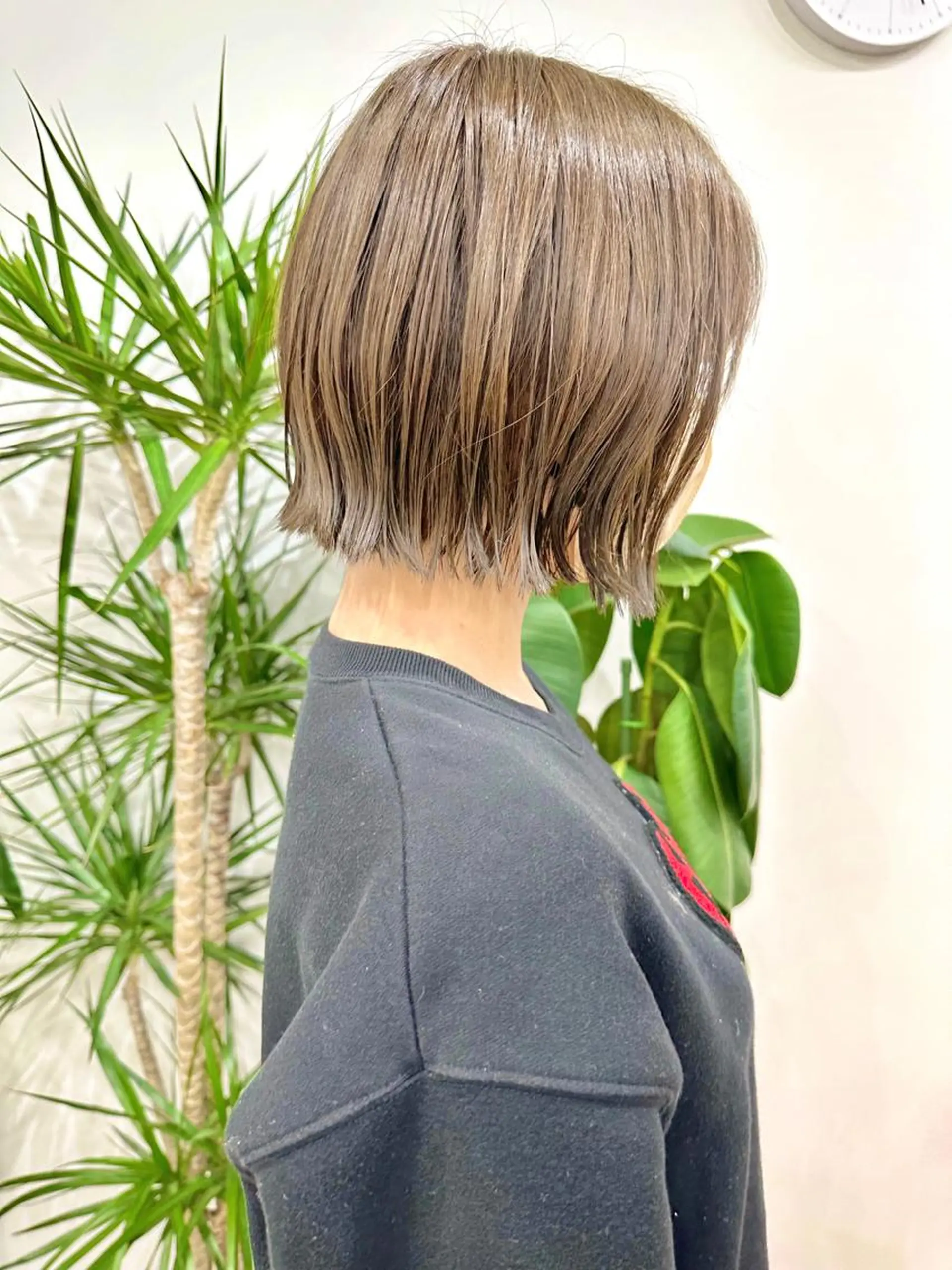 ミディアム カラー パーマ ヘアアレンジ ネイル マツエク・マツパ アイブロウ 当日予約OK!! メンズカット/カラーのヘアスタイル