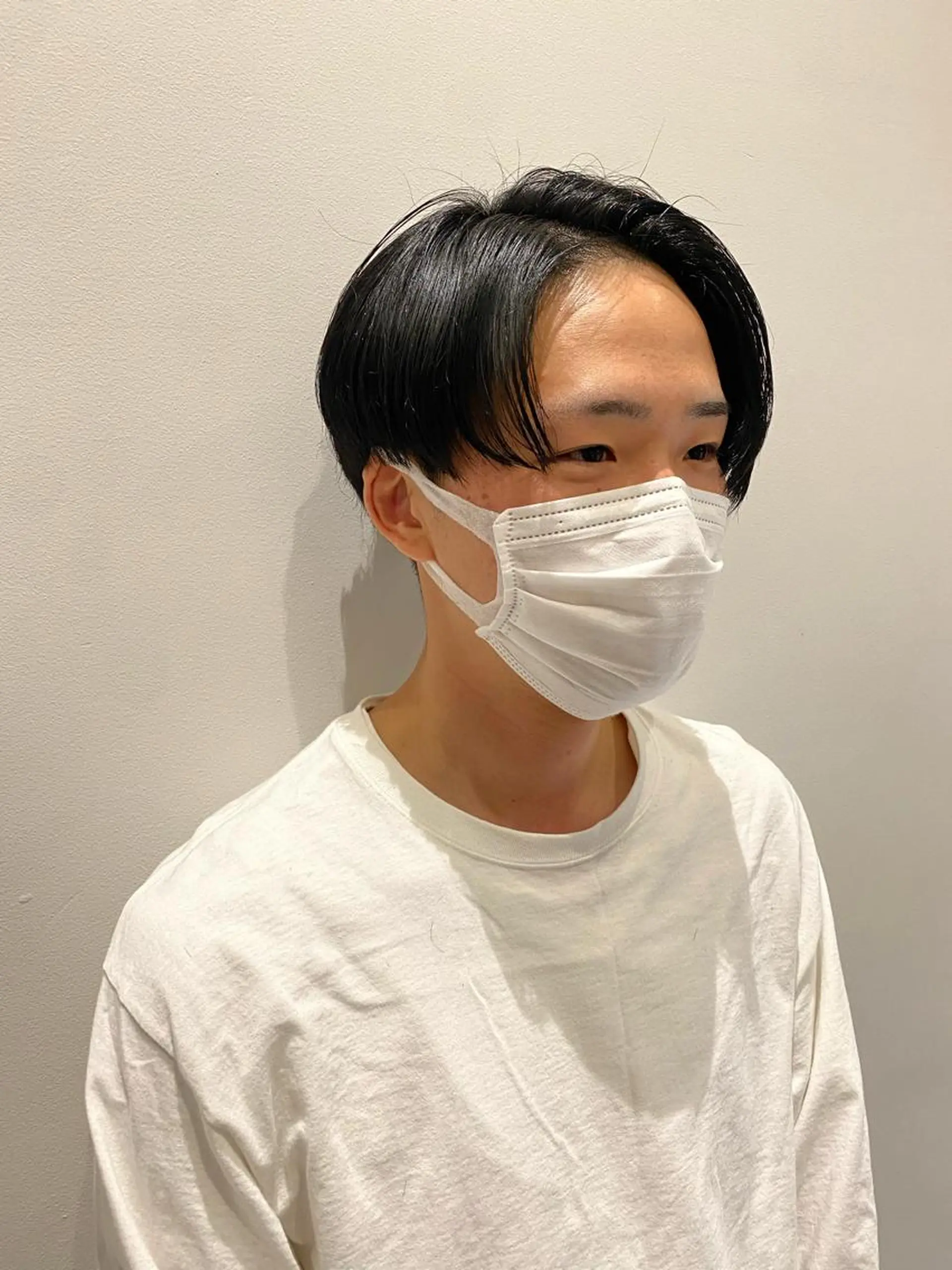 ミディアム カット 村山 豪歩のヘアスタイル