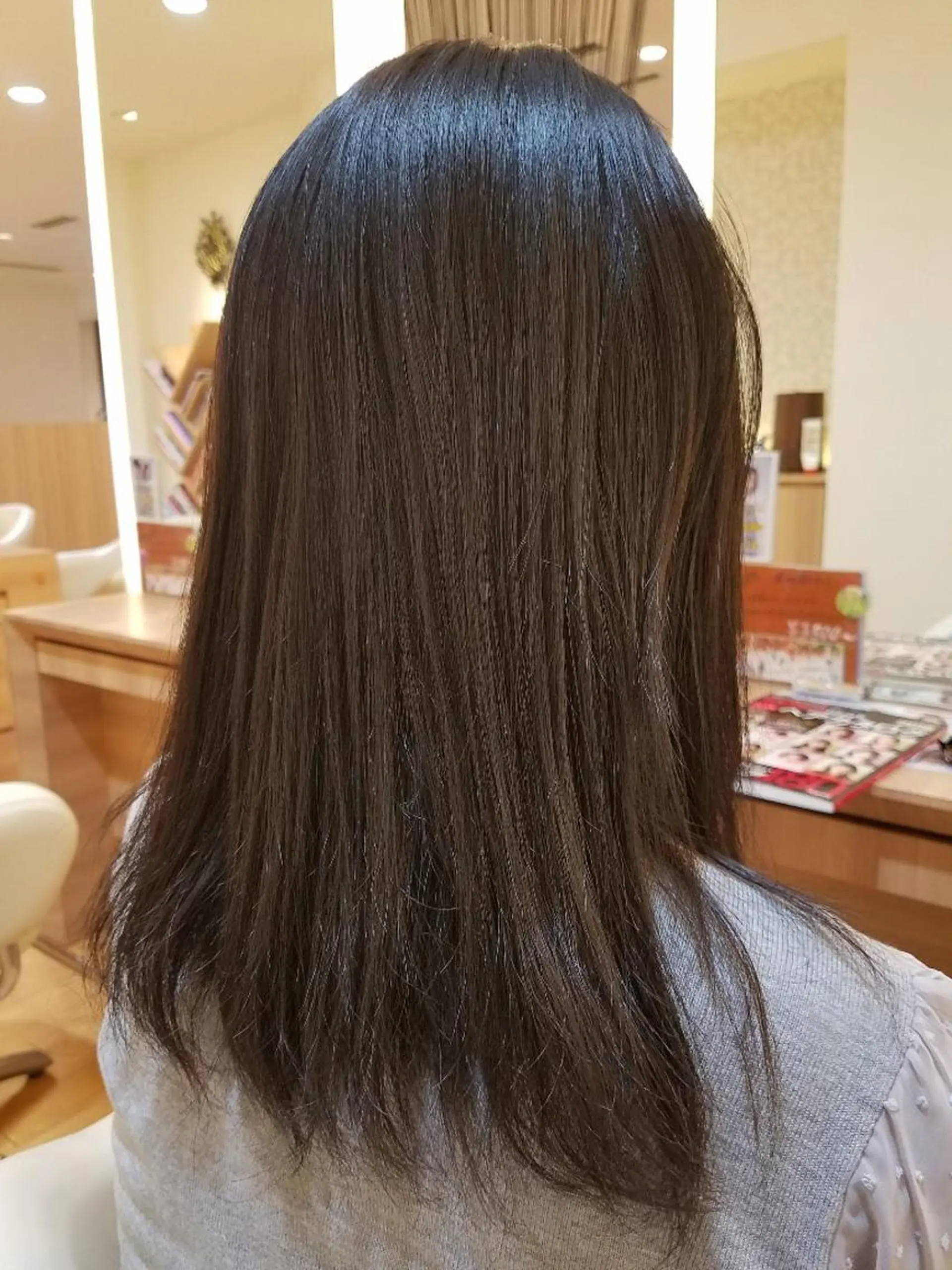 セミロング パーマ ストレートパーマ 髪質改善/ハイライト 小林秀樹のヘアスタイル