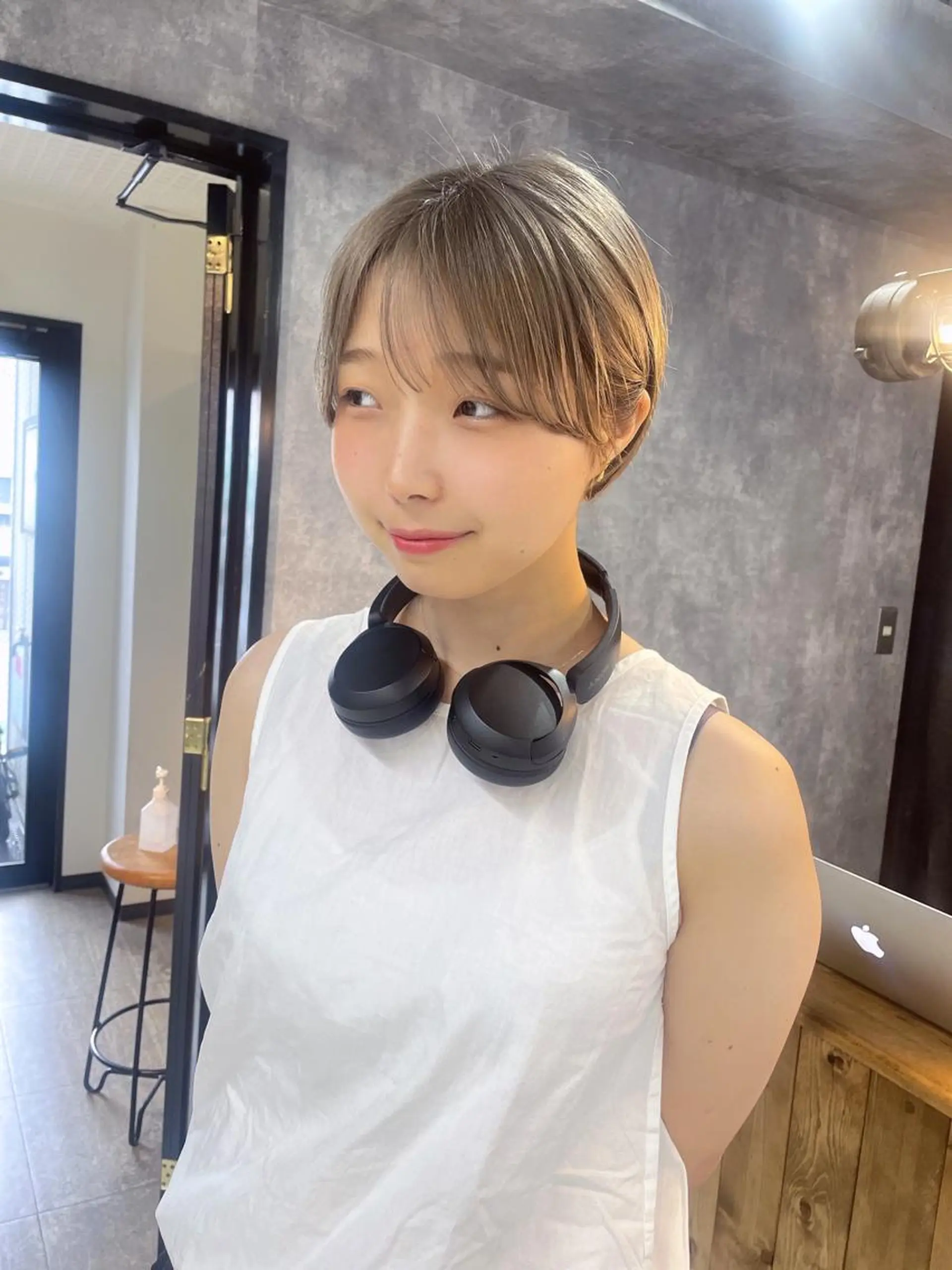 ショート カラー 宮城 ほのかのヘアスタイル