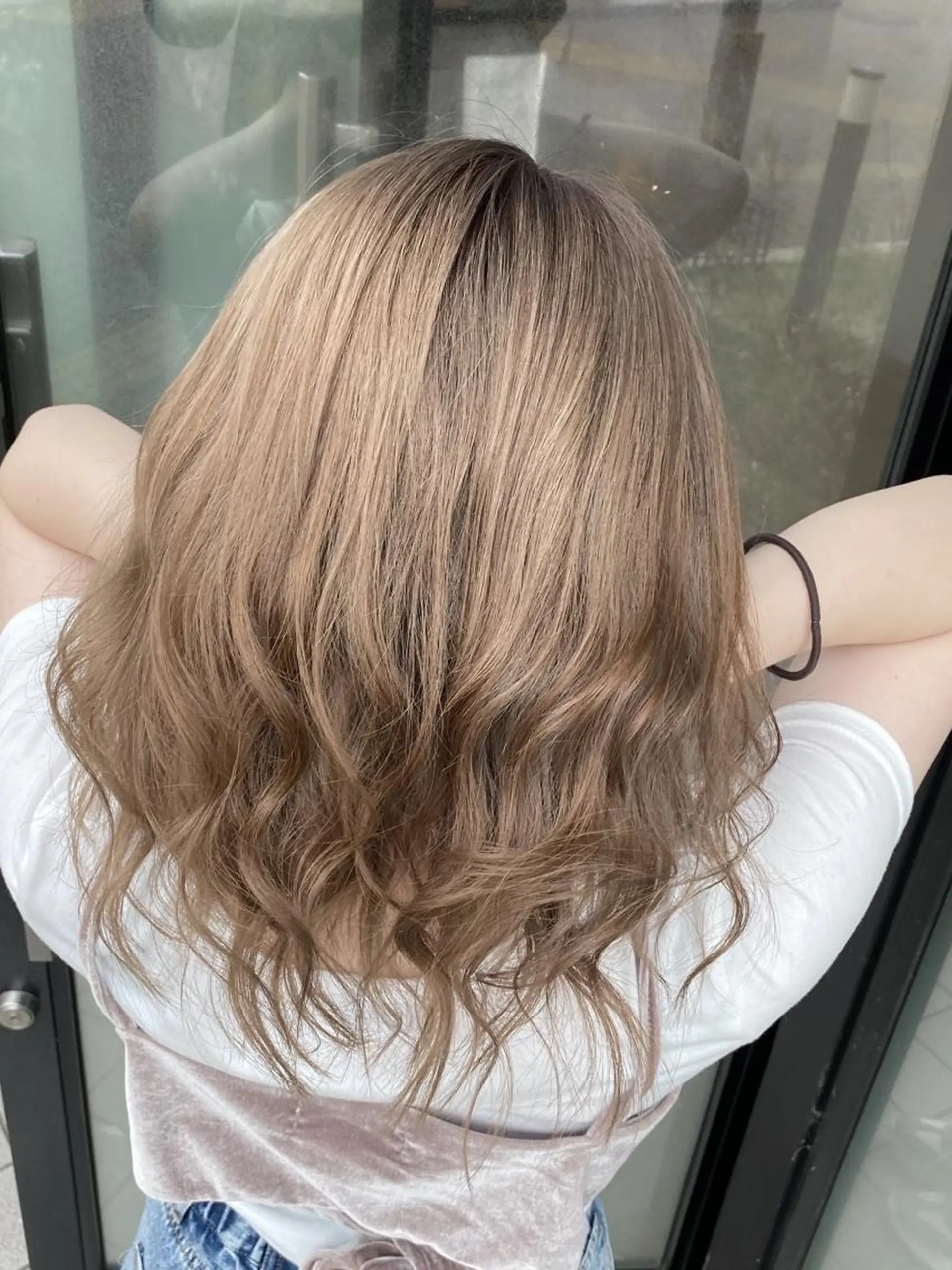 ミディアム カラー ヘアアレンジ カット ヘアカラー トリートメント Belle hair Design青野大貴のヘアスタイル