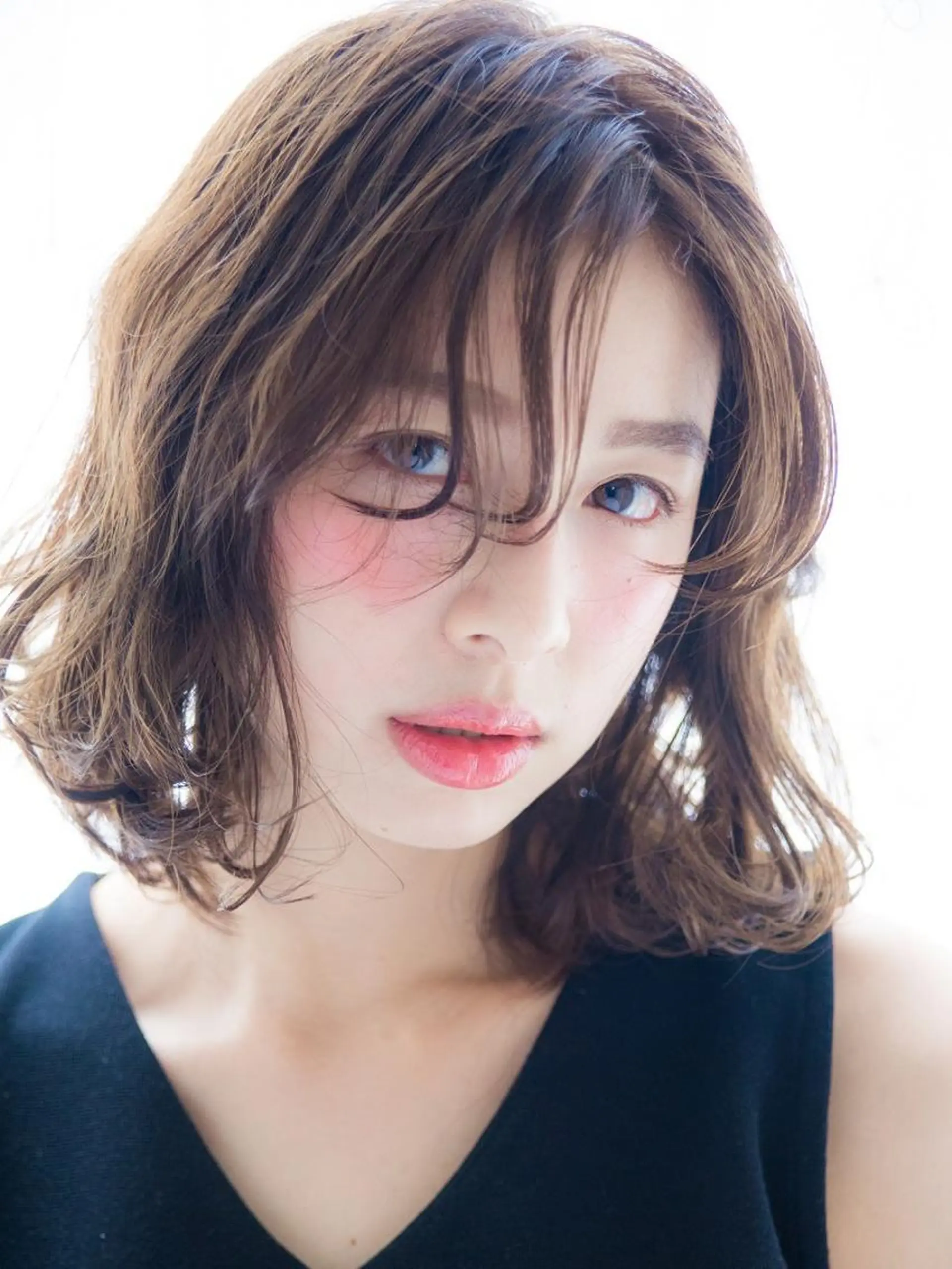 ミディアム カラー パーマ 透明感カラー 小顔カット カット ヘアカラー トリートメント ヘッドスパ ✨hair make flencia✂️✨のヘアスタイル