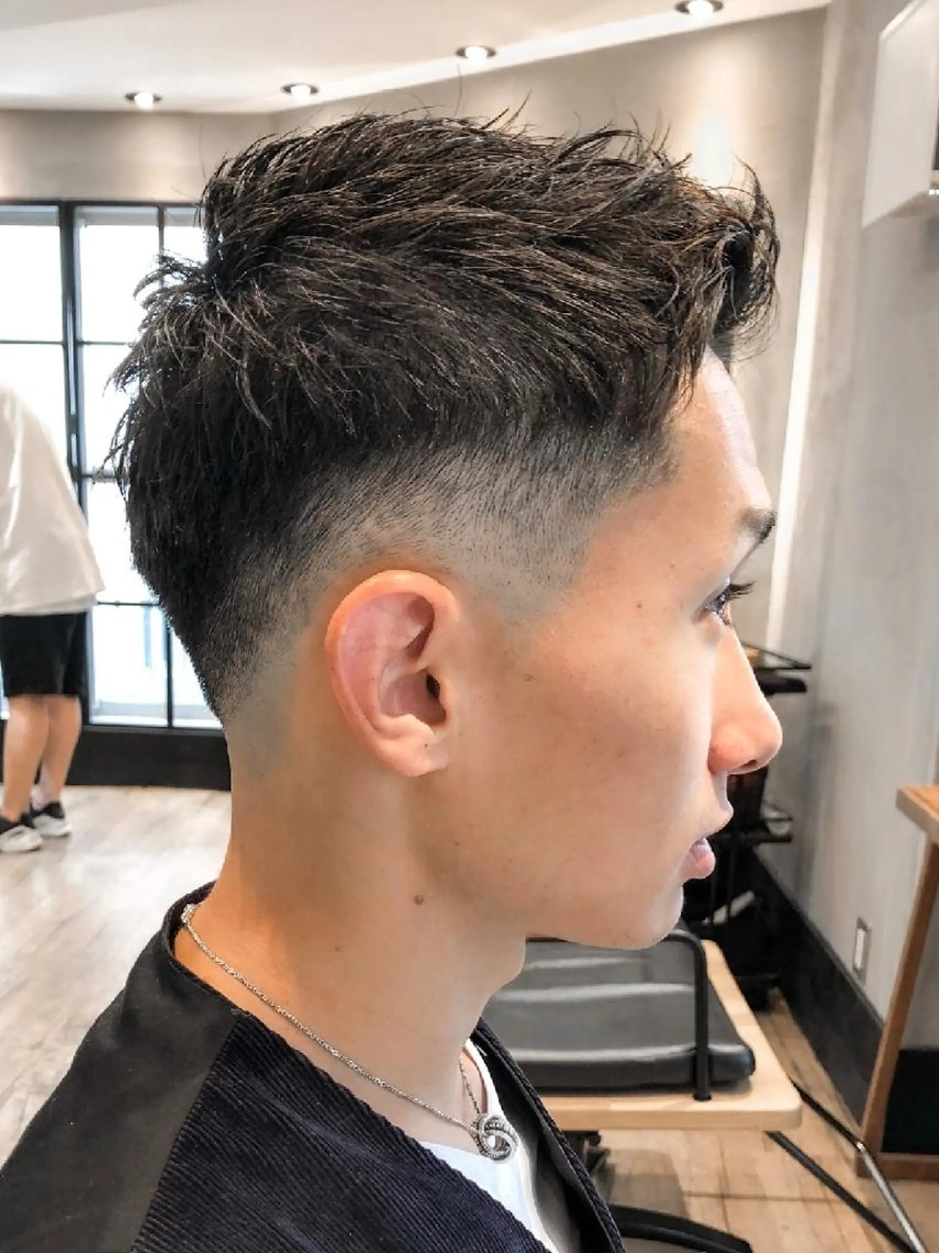 ショート メンズ フェードカット スキンフェード lana hair 新宿 髪質改善トリートメント 新宿三丁目 【ラナヘアー】所属・新宿メンズパーマ TAKEメンズカットのヘアスタイル