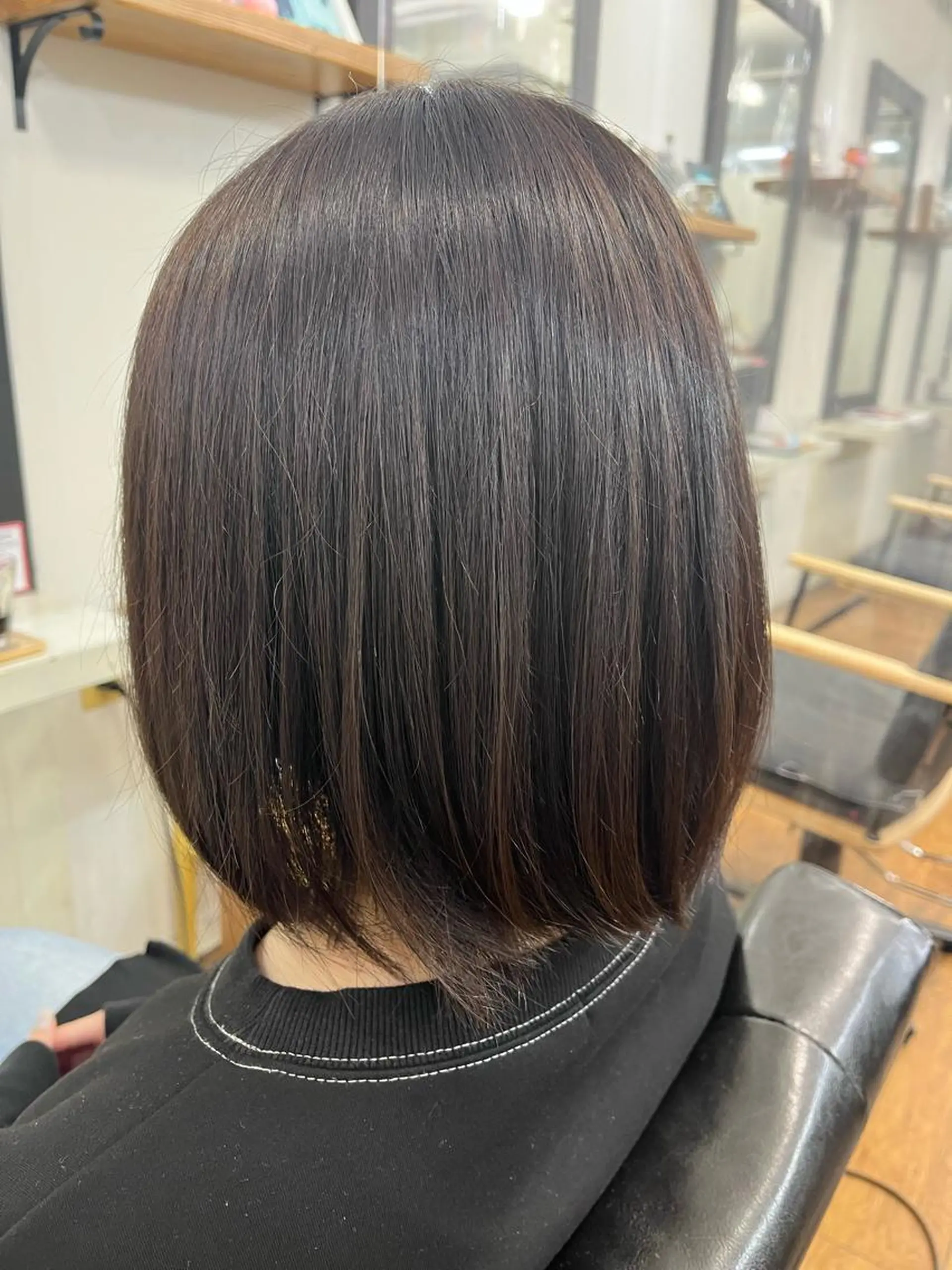 カラー 香野 優子のヘアスタイル