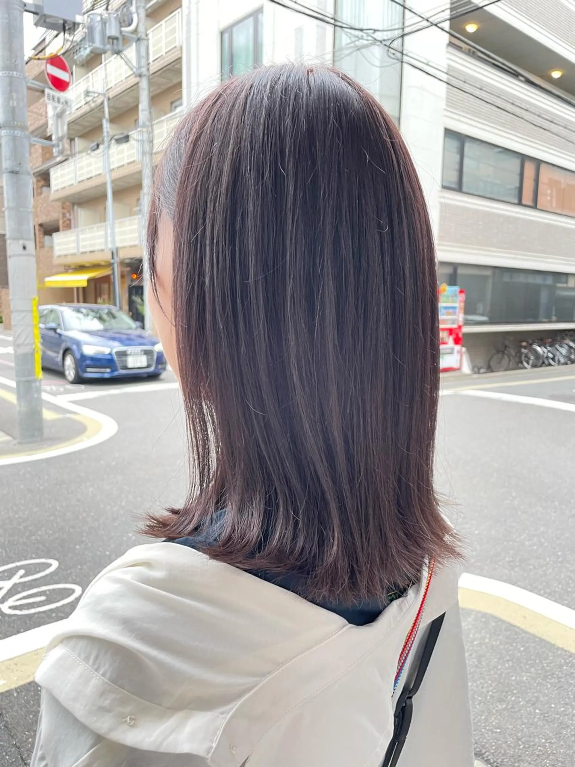 カラー グレージュ ラベンダーカラー ラベンダーグレージュ ラベンダーグレー 永宮 采佳のヘアスタイル
