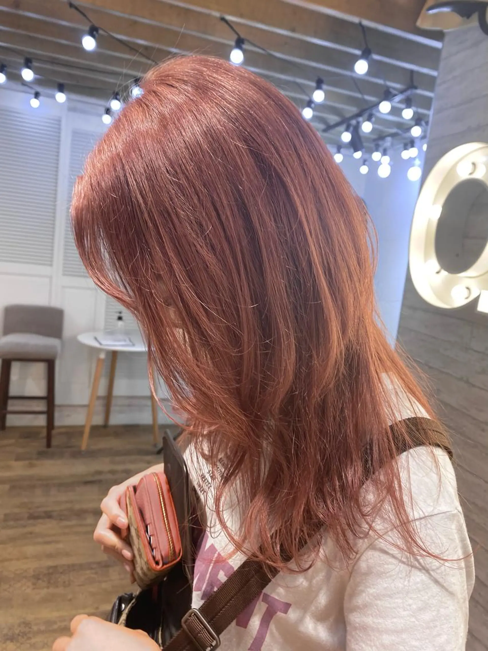 ミディアム カラー ベージュカラー ピンクカラー ピンクベージュ 遠藤沙也加 /レイヤーカットのヘアスタイル