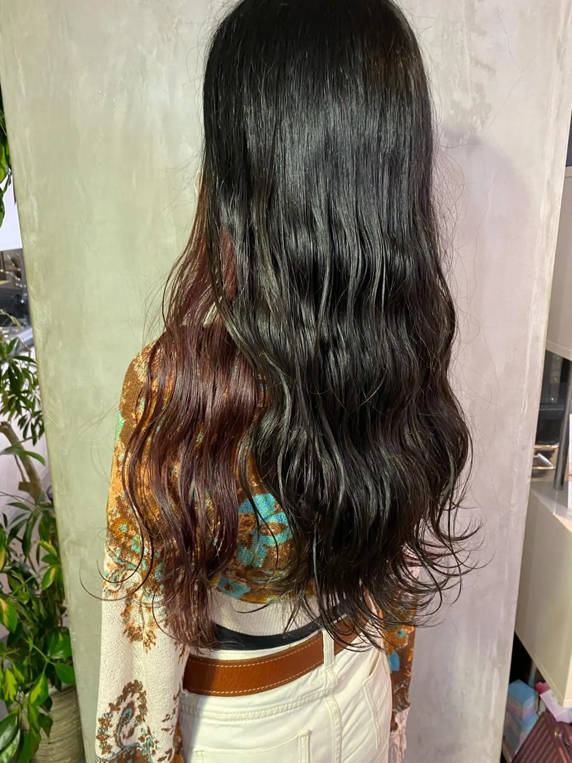 ロング カラー ヘアアレンジ ヘアカラー トリートメント 切りっぱなしボブ/ デザインカラー店長のヘアスタイル