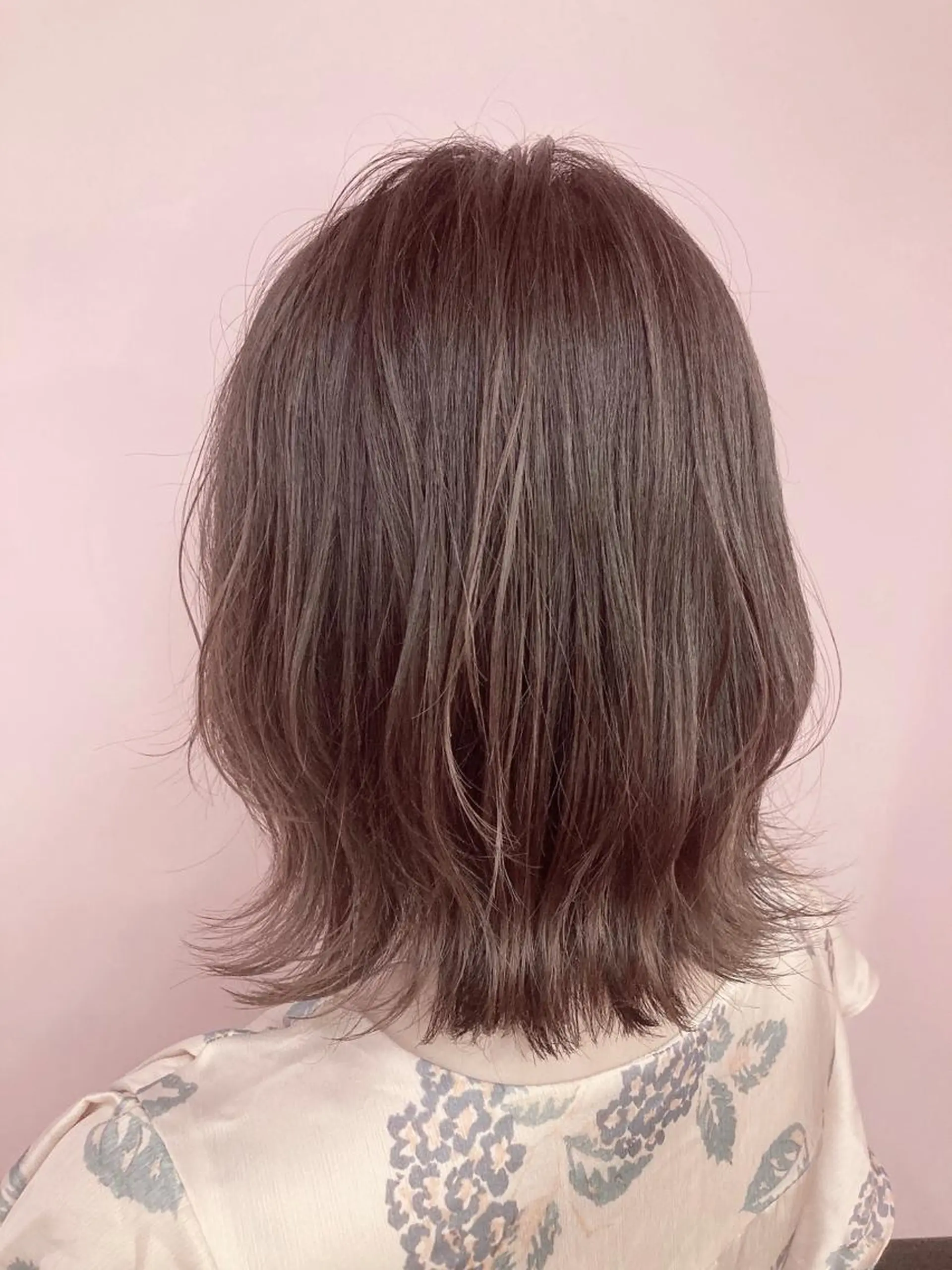 ショート カラー ベージュカラー ボブ カット ヘアカラー トリートメント ✨髪質改善縮毛矯正✨ 宇田川修平のエステ・リラクイメージ