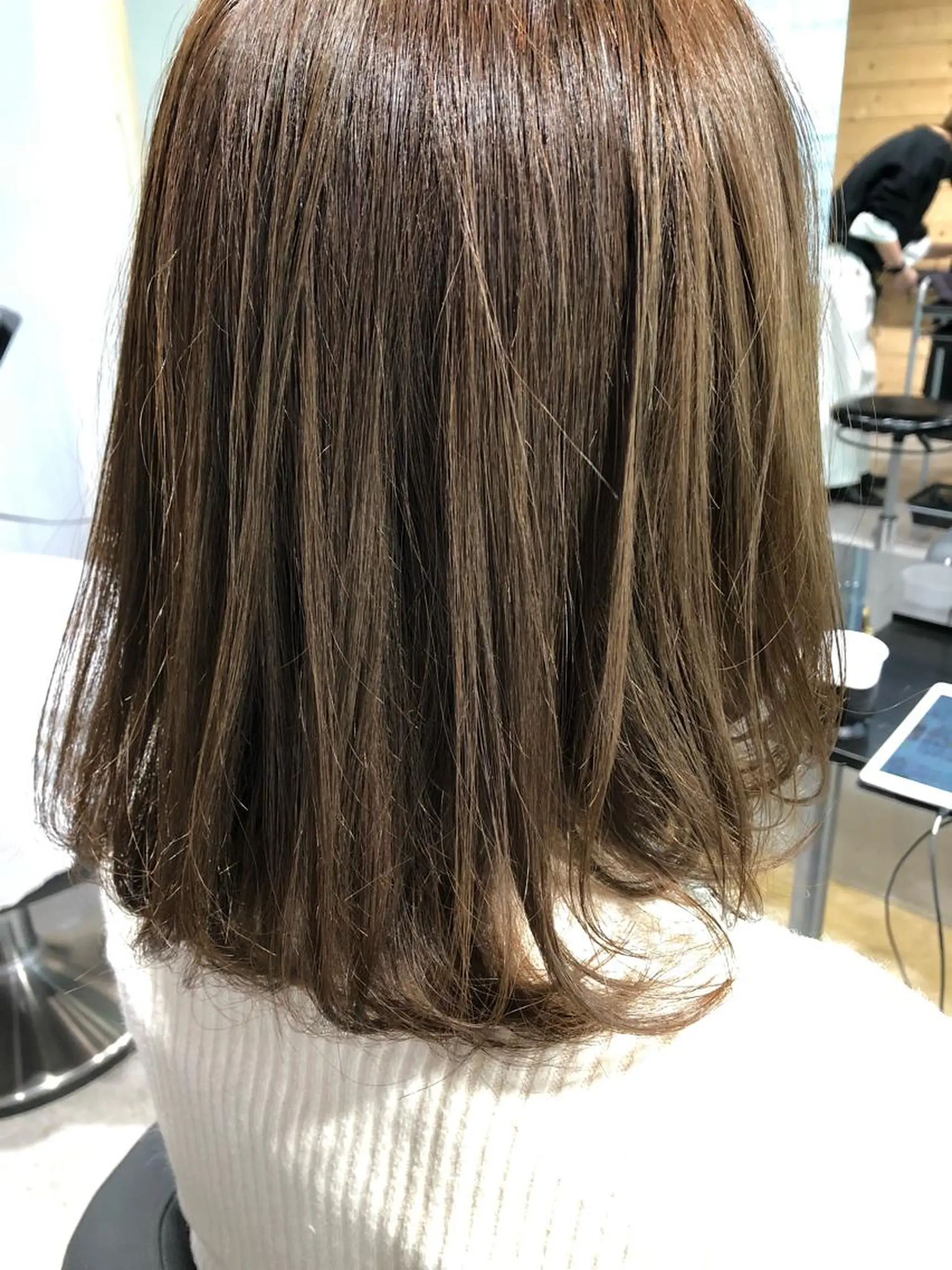 ミディアム カラー カット トリートメント ハイトーン特化🌟 仲川和人のヘアスタイル