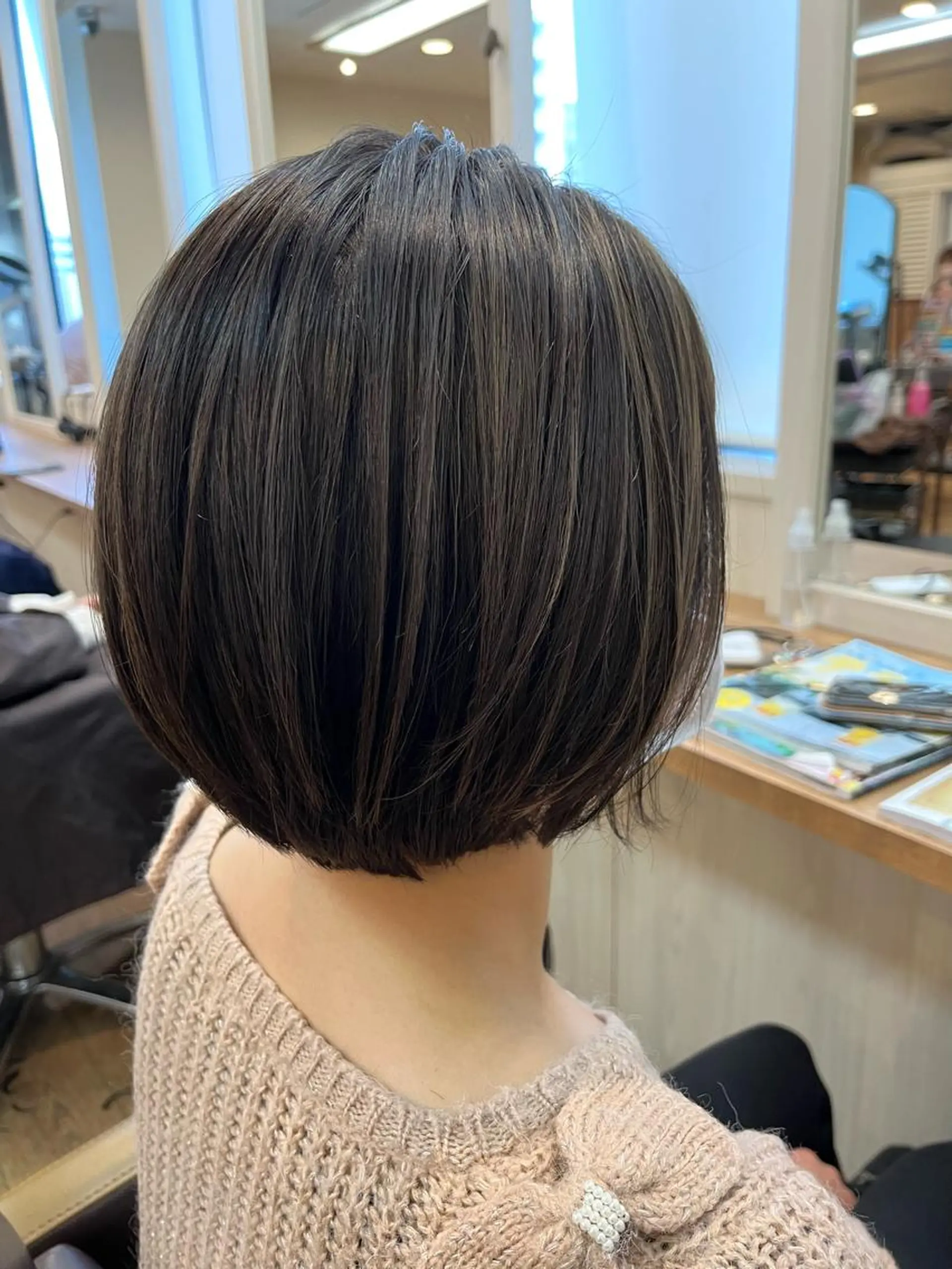 ショート カラー ショートボブ ハイライトカラー ボブ ハイライト ショートヘア ヘアカラー yuri🌼 N°＋uta*天王寺のヘアスタイル