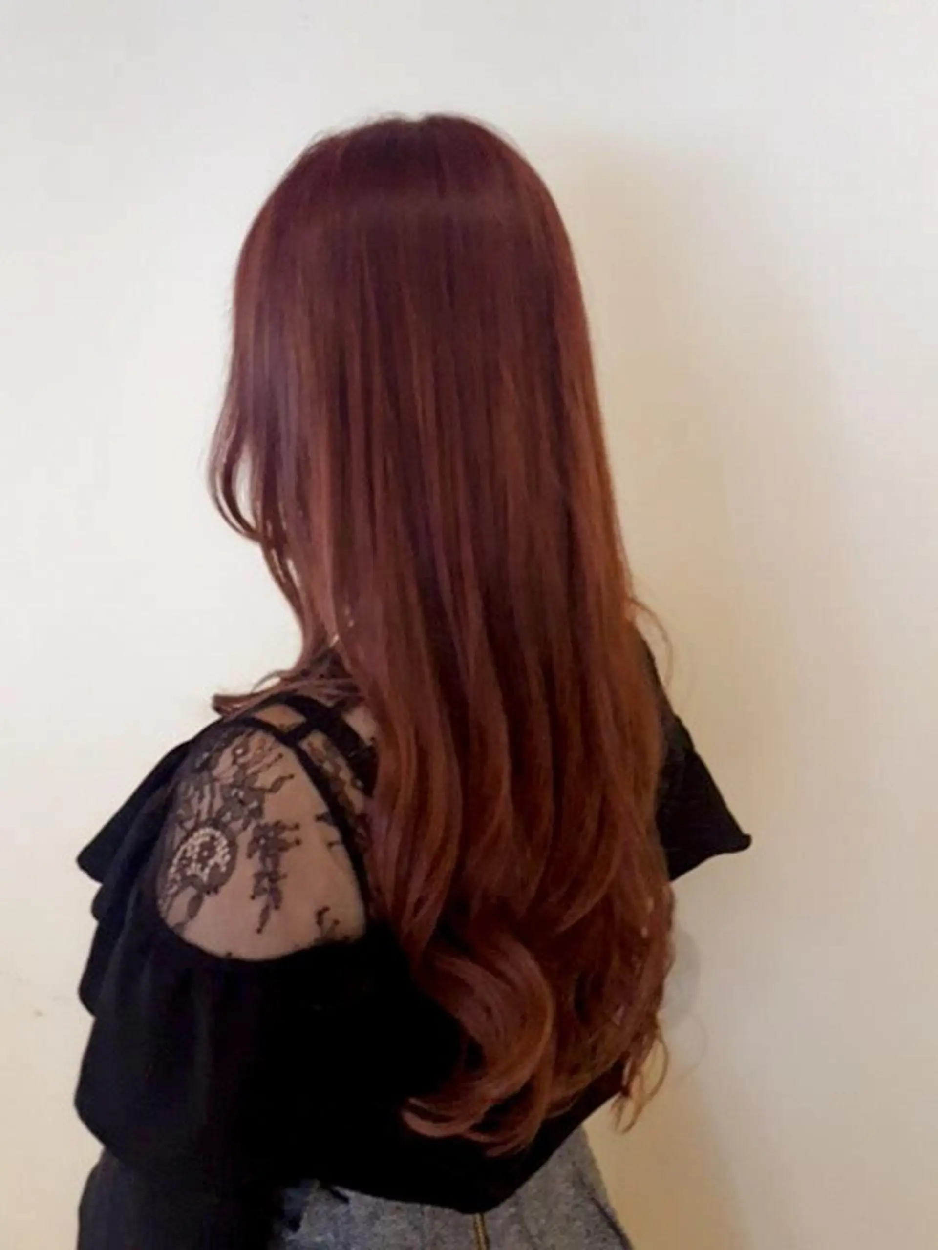 ロング カラー ピンクカラー 尾野 恭平のヘアスタイル