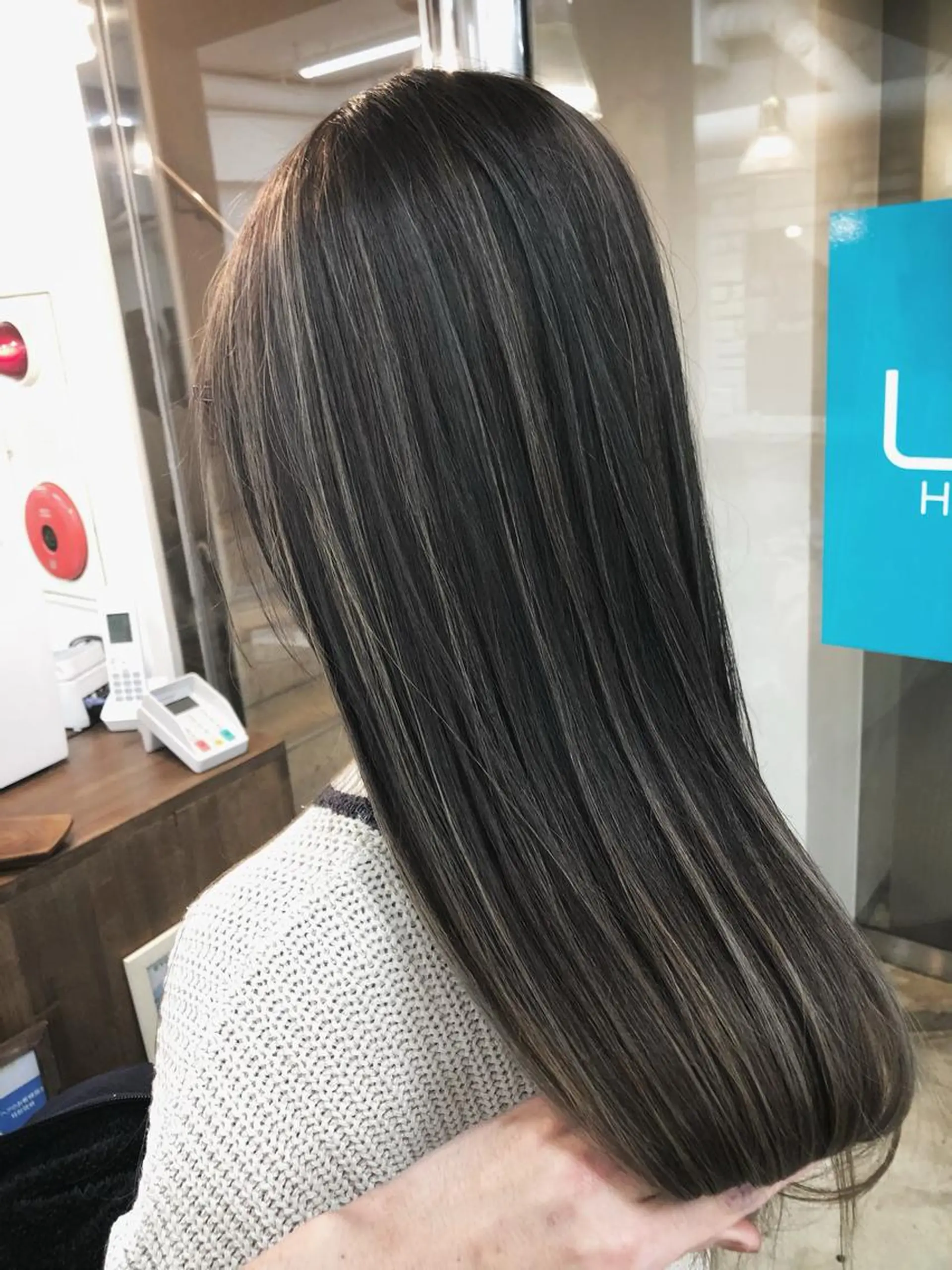 ロング カット ヘアカラー パーマ 縮毛矯正 トリートメント ヘッドスパ ヘアセット ✨艶感/透け感✨Sherry所属・艶髪/ハイトーン Sherryのヘアスタイル