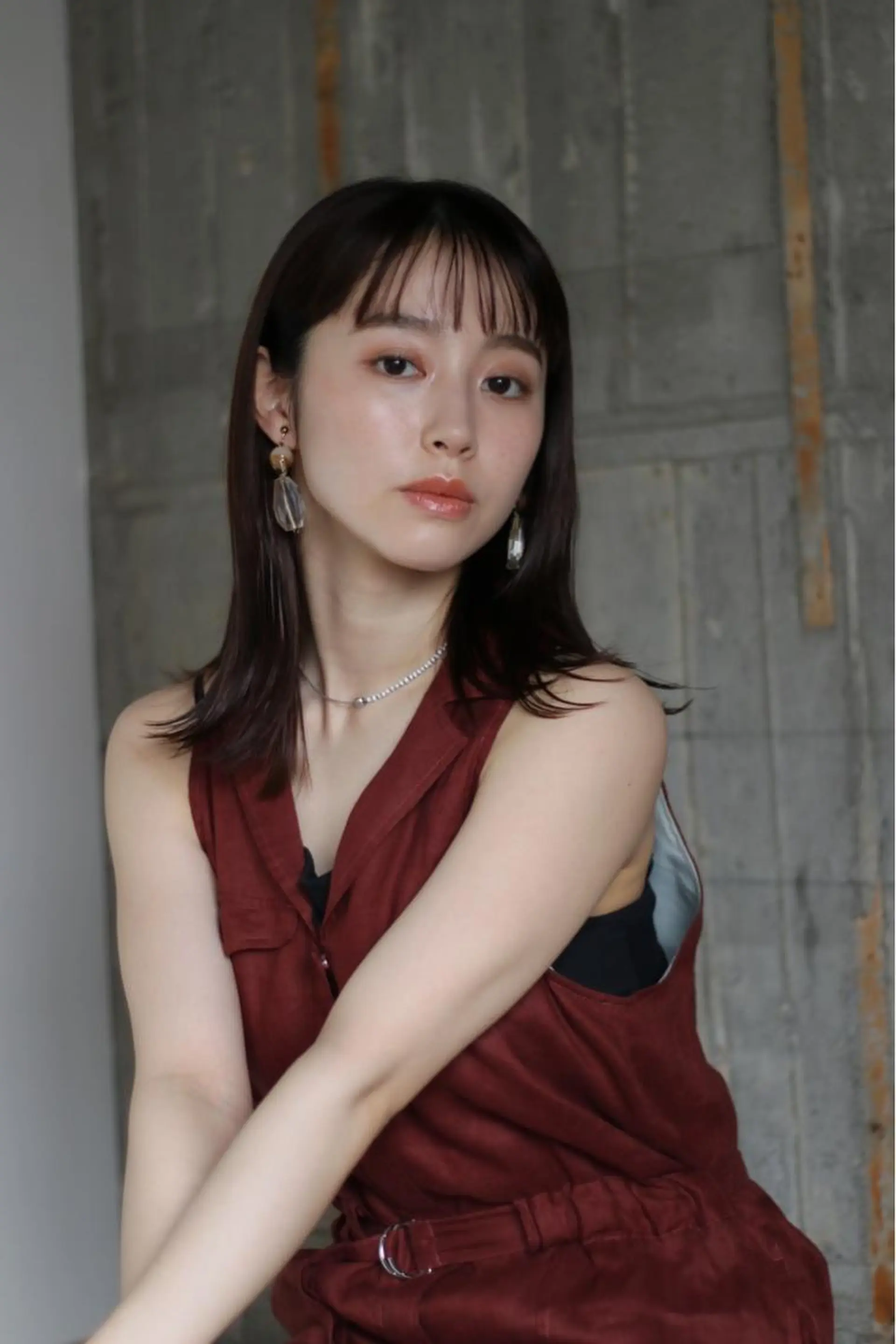 セミロング パーマ THE DAY所属・AKI HASHIMOTOのヘアスタイル